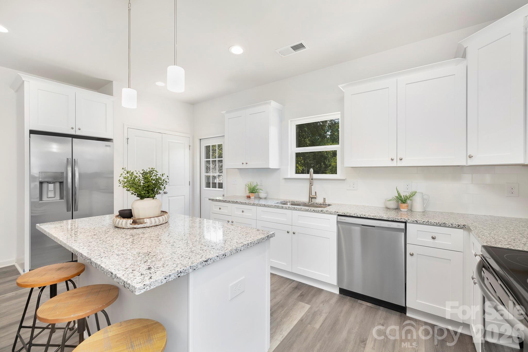 613 E Ratchford Avenue — Gastonia
