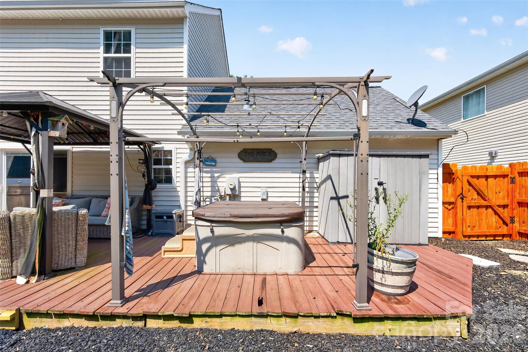 119 Milroy Lane — Mooresville