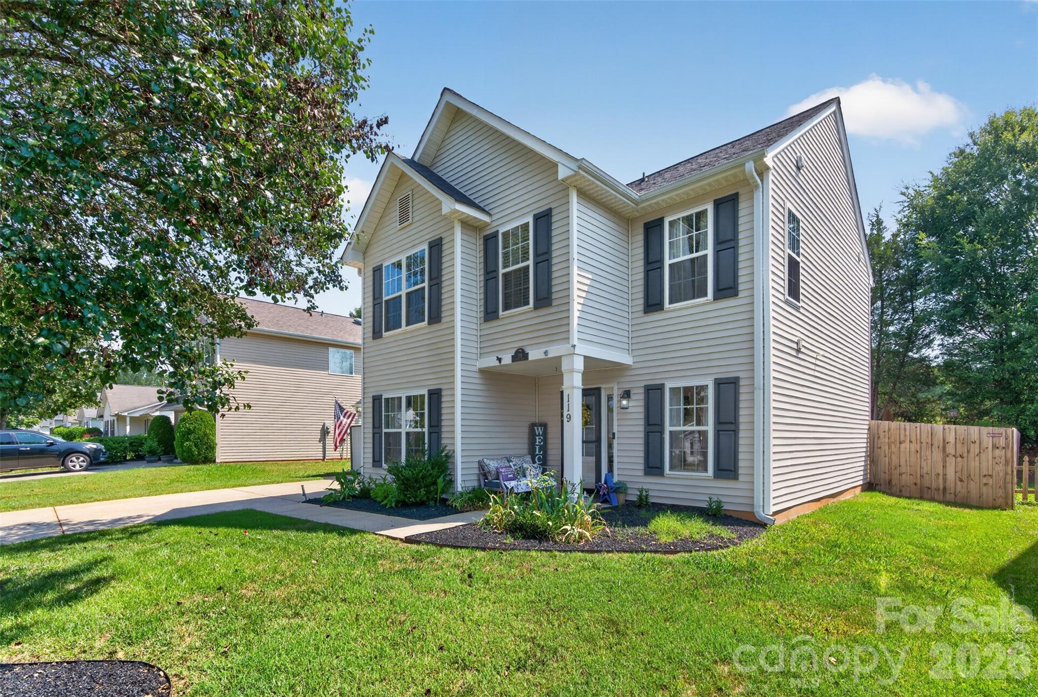 119 Milroy Lane — Mooresville