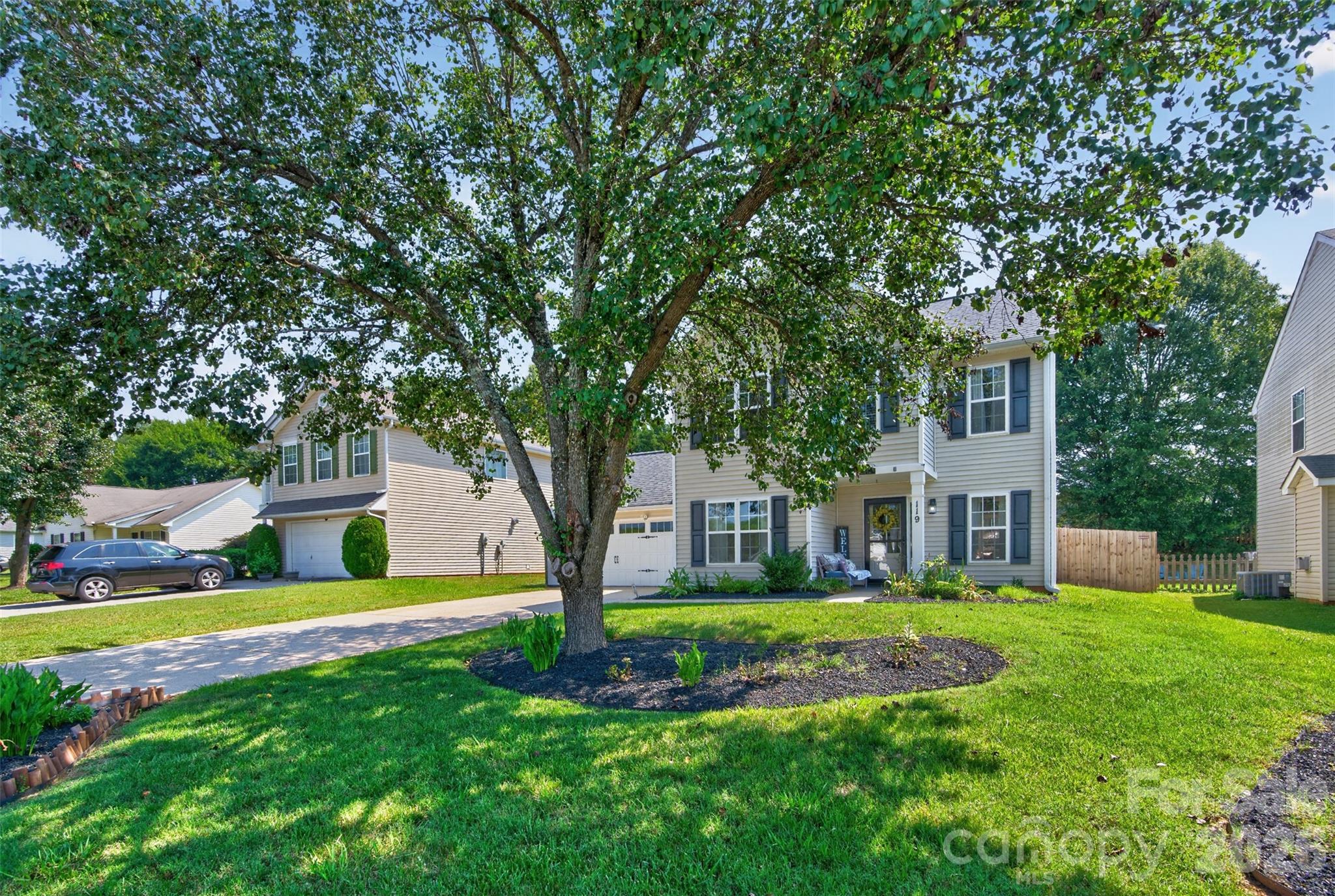 119 Milroy Lane — Mooresville