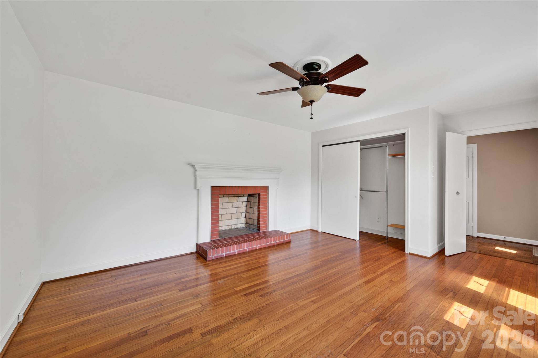 427 S Magnolia Street — Mooresville
