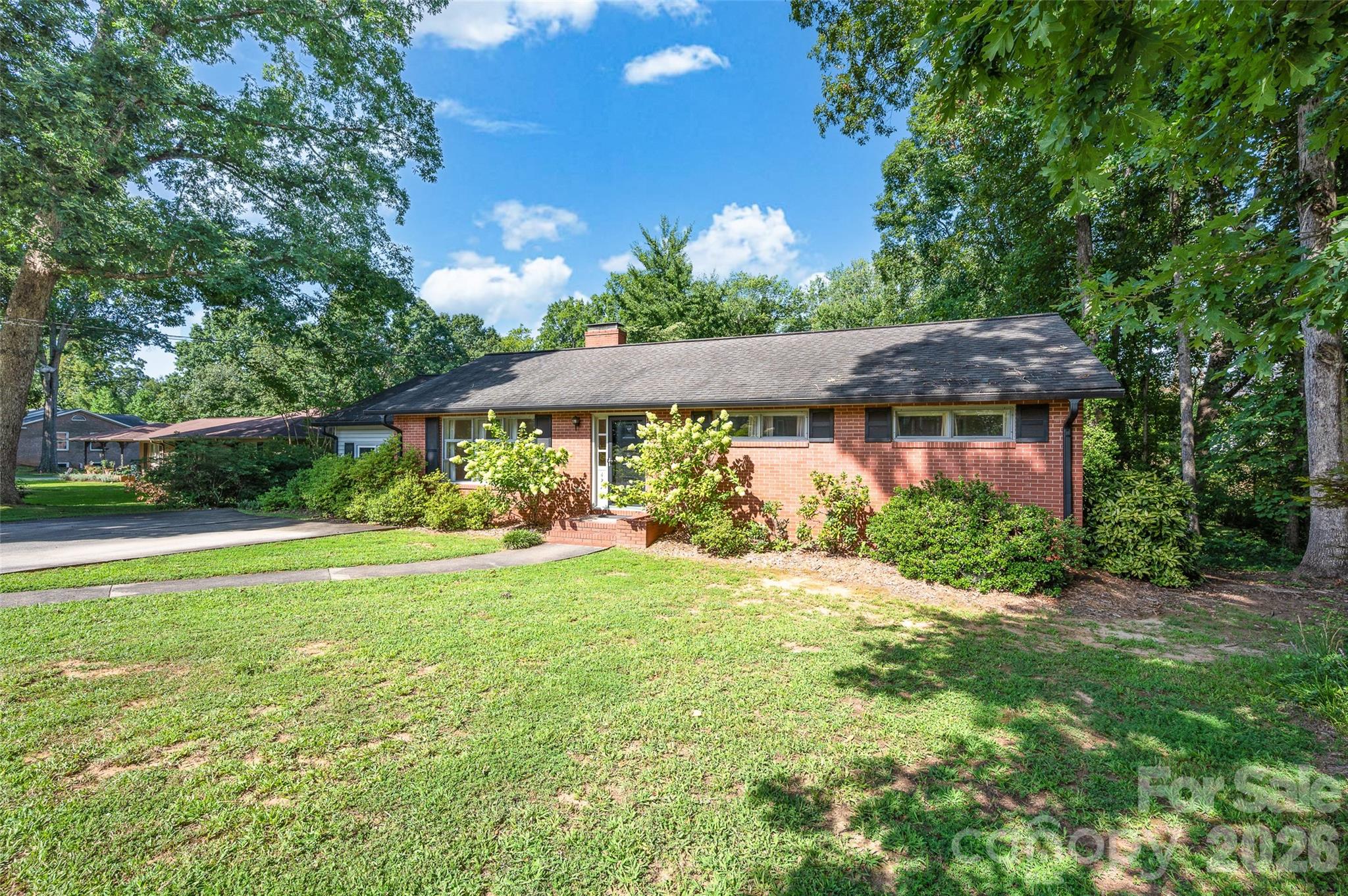 427 S Magnolia Street — Mooresville