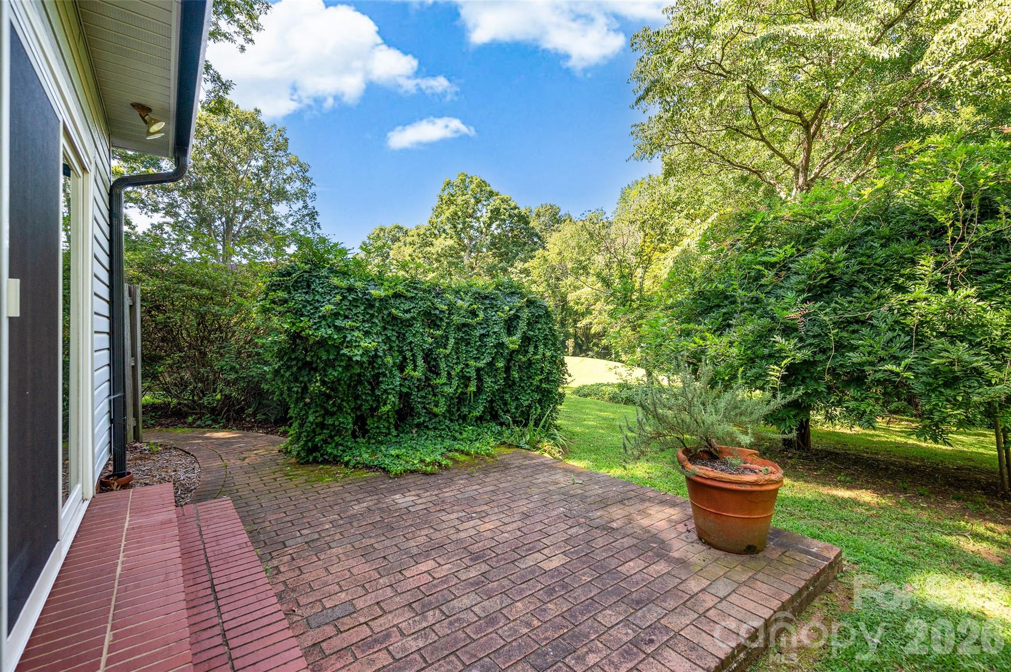 427 S Magnolia Street — Mooresville