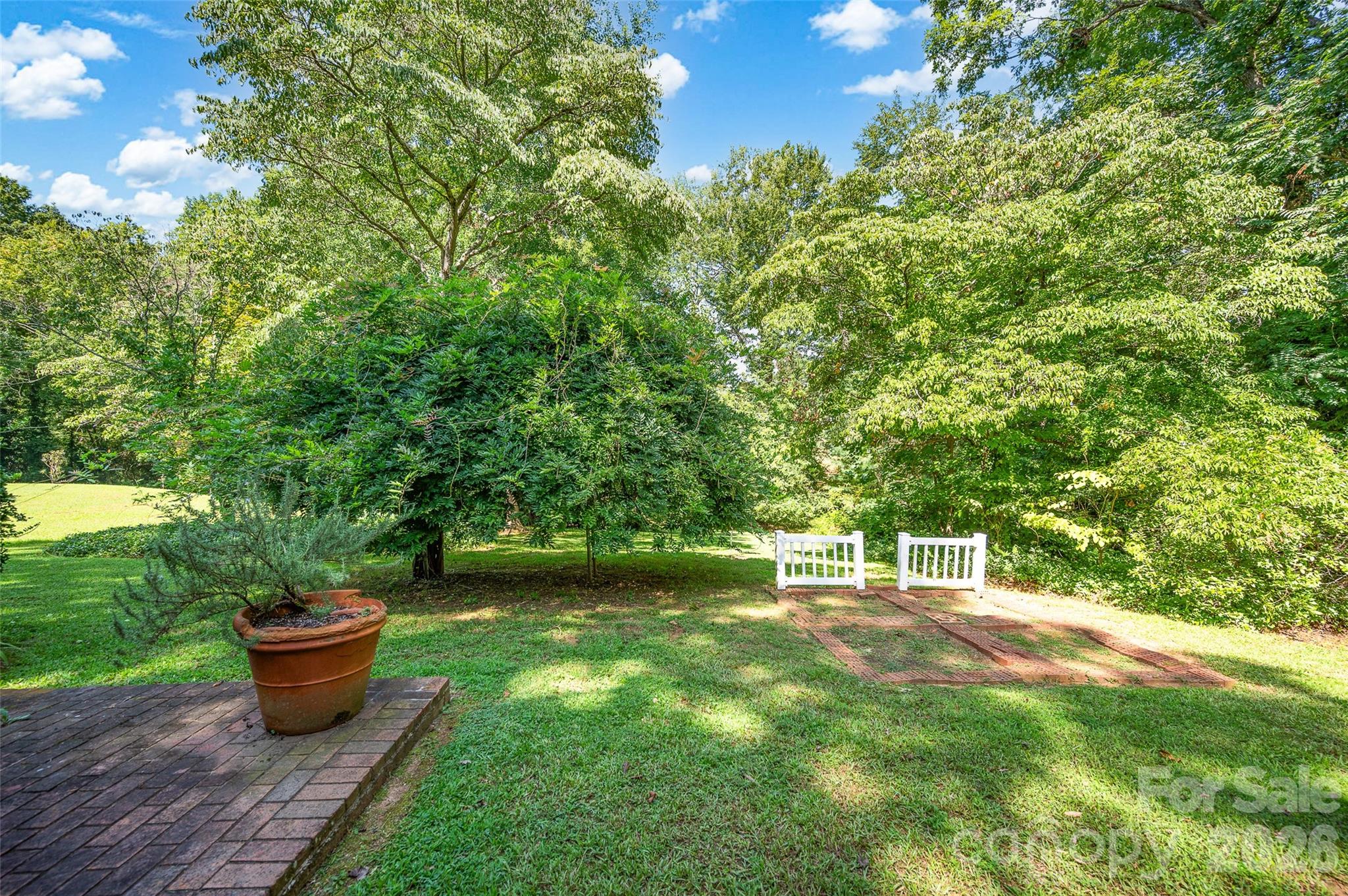 427 S Magnolia Street — Mooresville