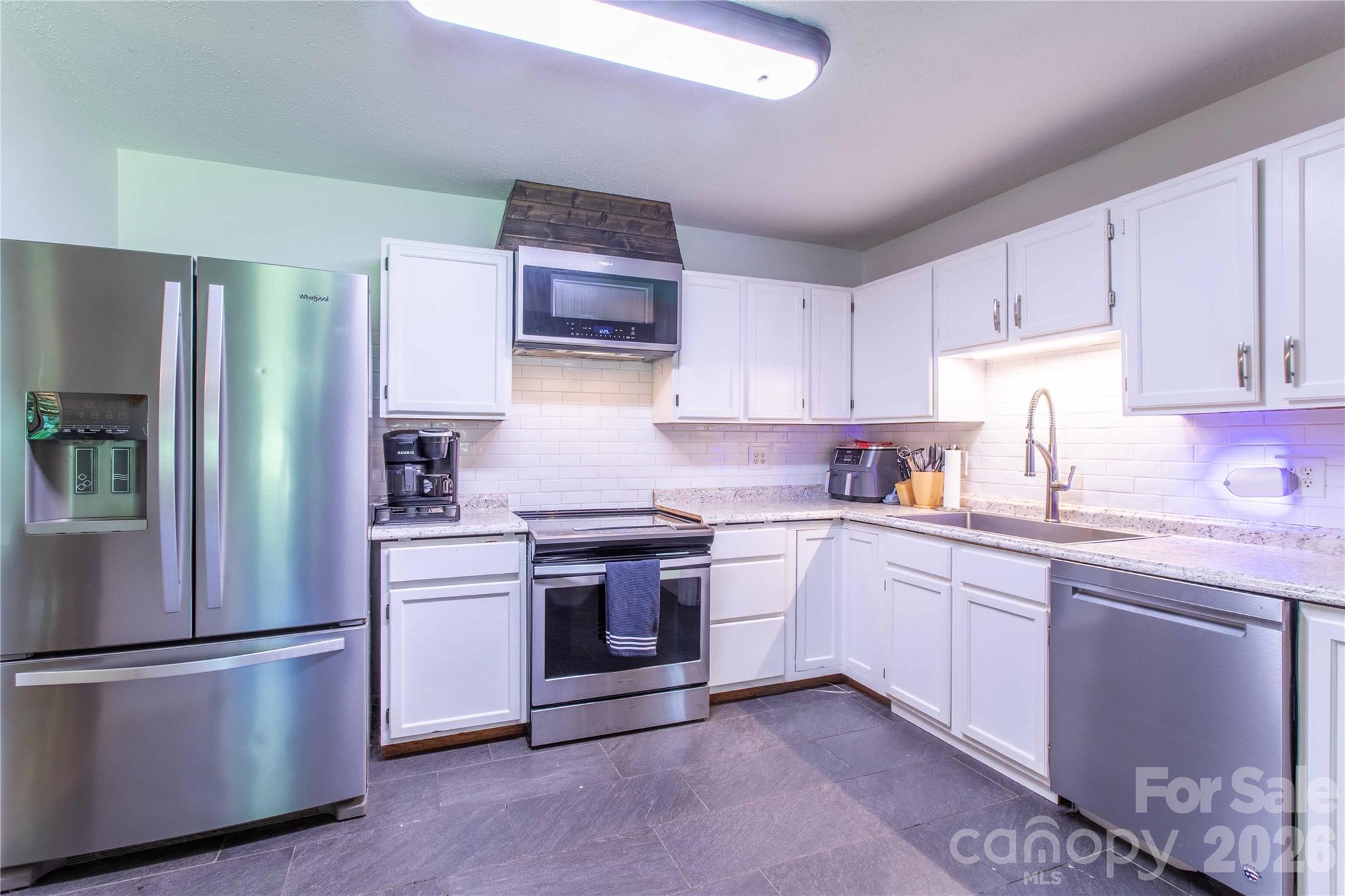 570 Flat Creek Valley Road — Lake Toxaway