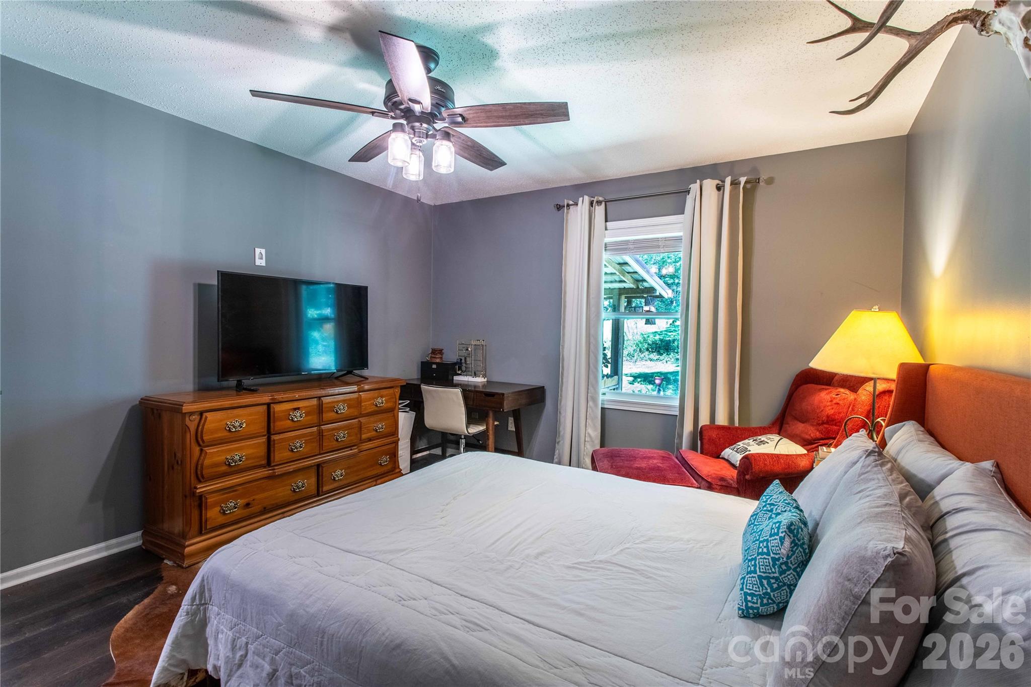 570 Flat Creek Valley Road — Lake Toxaway