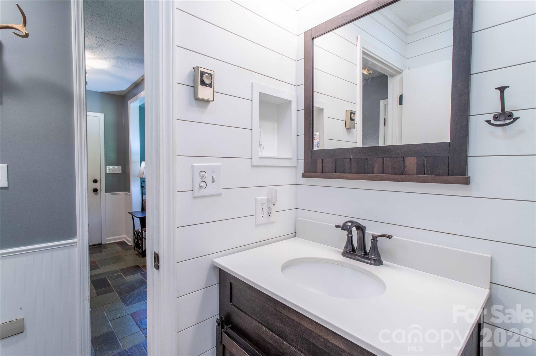 570 Flat Creek Valley Road — Lake Toxaway