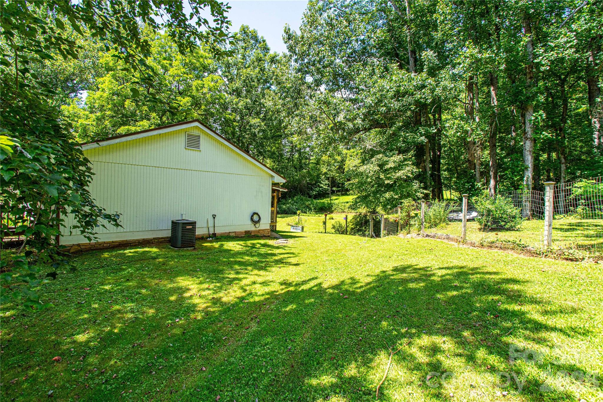 570 Flat Creek Valley Road — Lake Toxaway