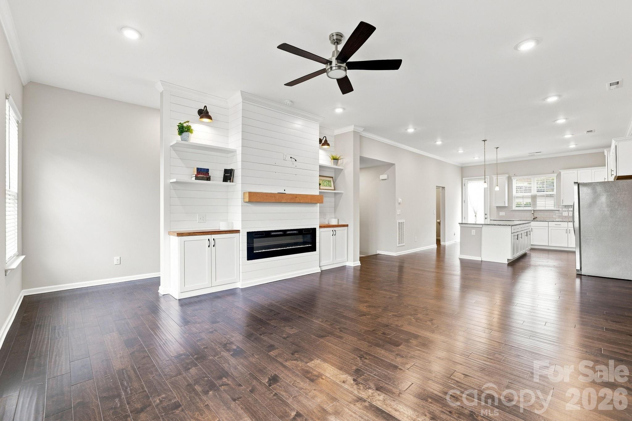 9604 Ainslie Downs Street — Charlotte