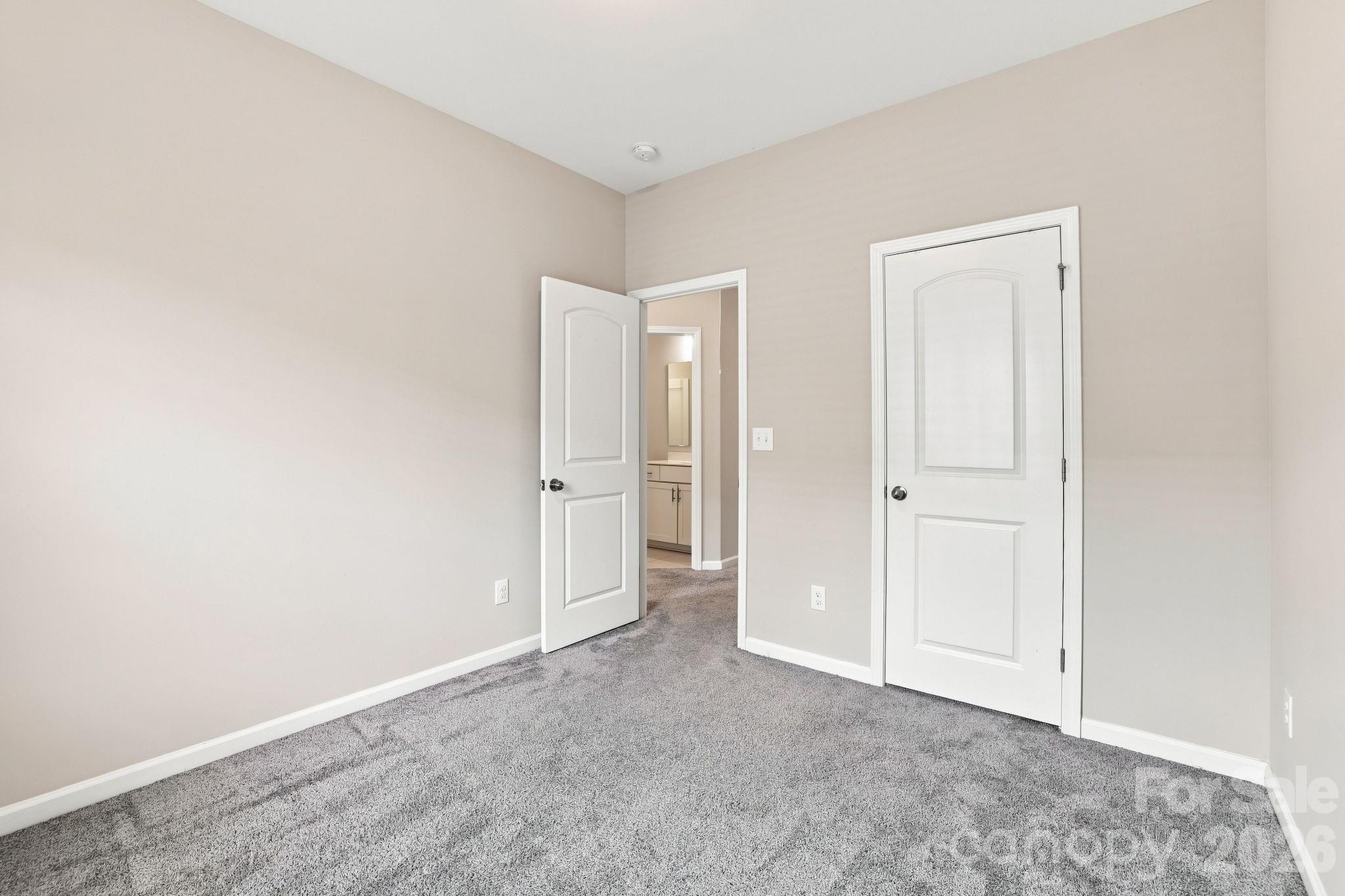 9604 Ainslie Downs Street — Charlotte