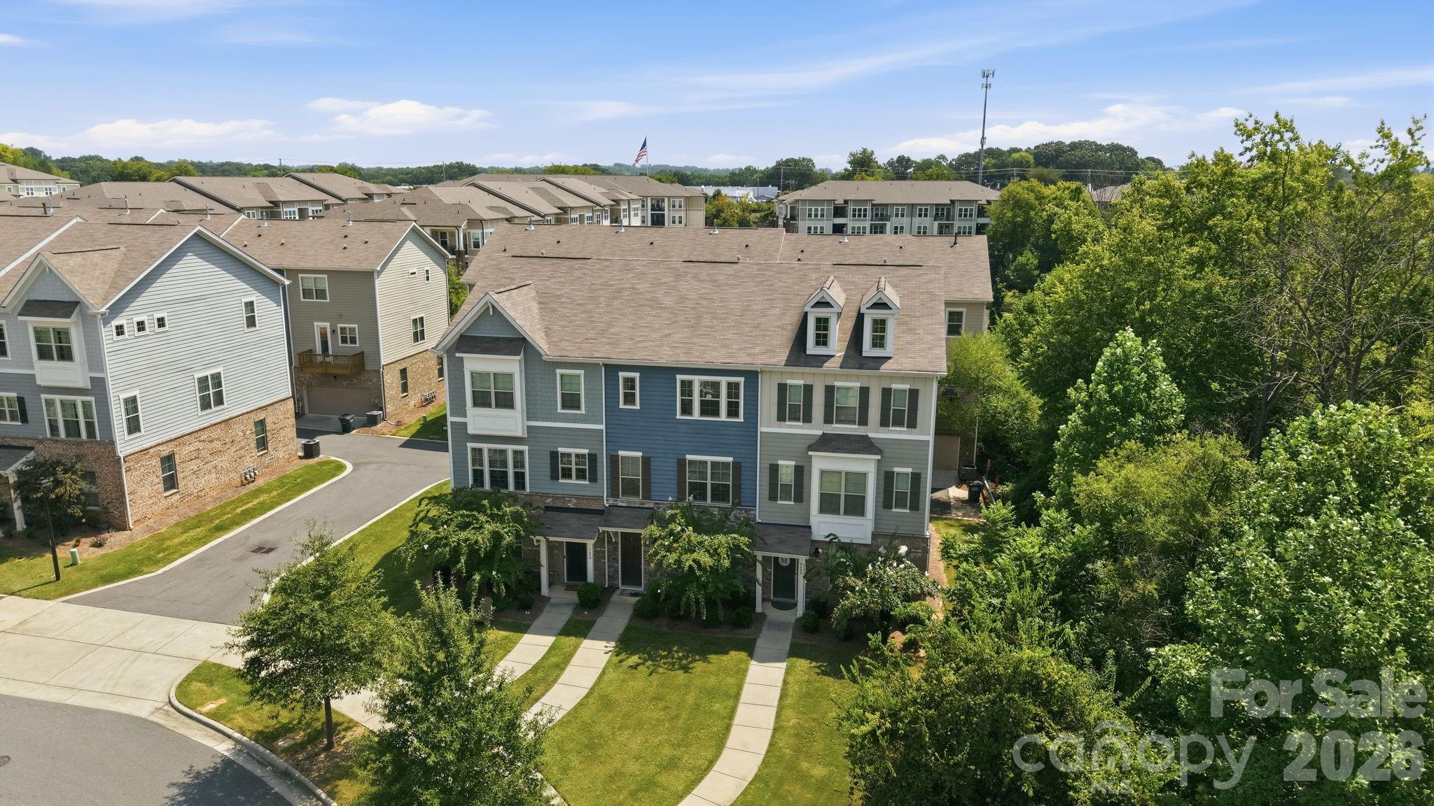 9604 Ainslie Downs Street — Charlotte