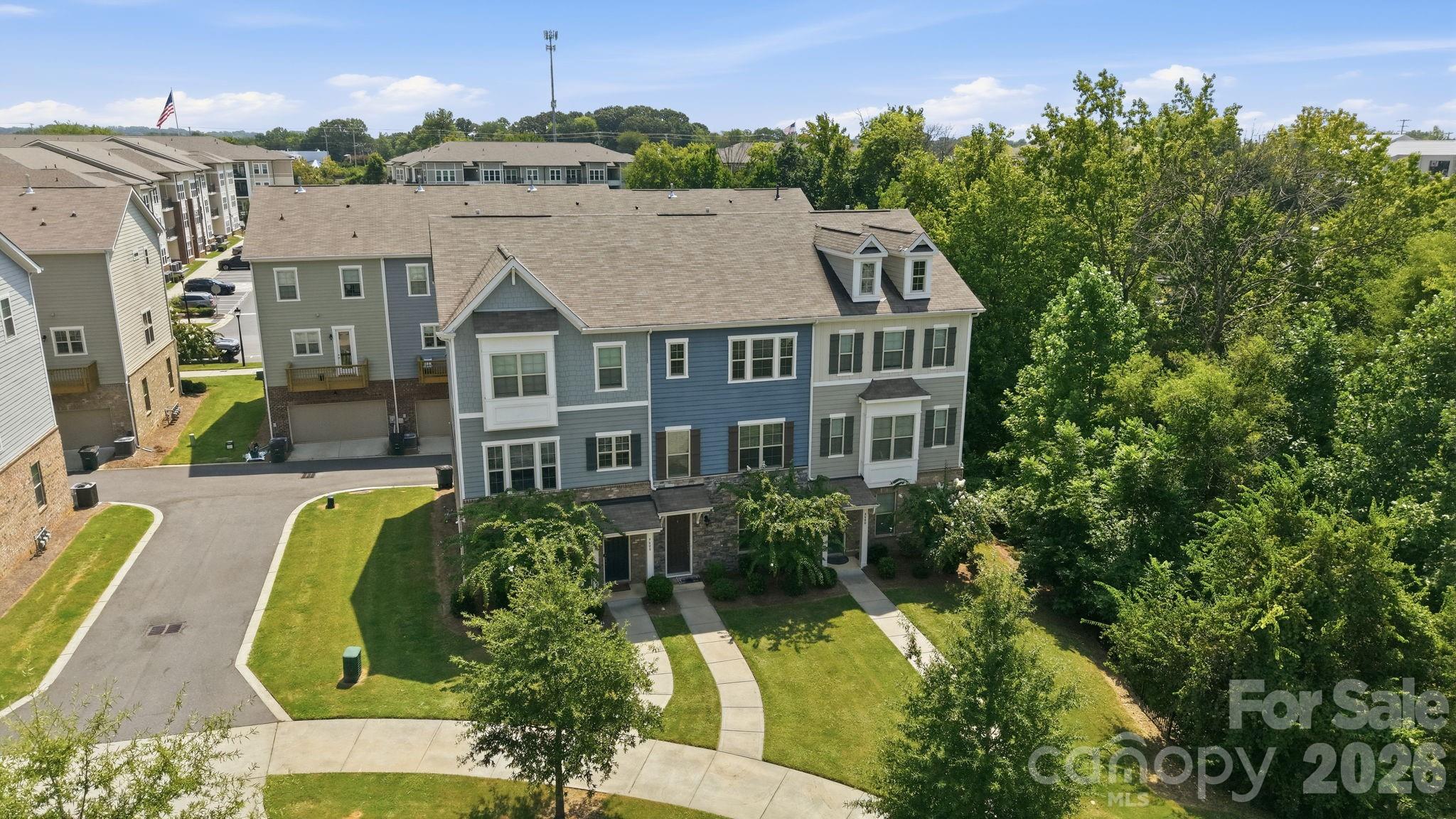 9604 Ainslie Downs Street — Charlotte