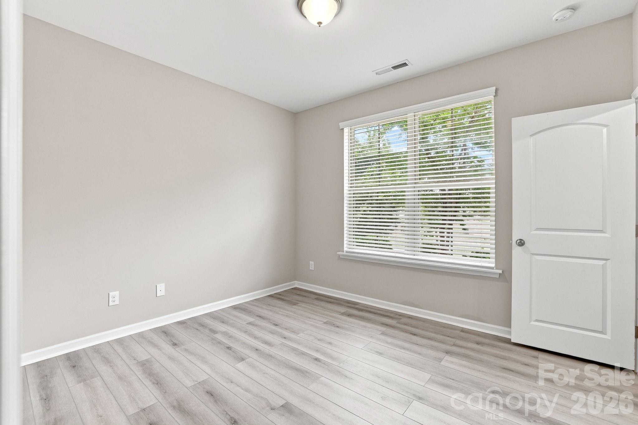 9604 Ainslie Downs Street — Charlotte