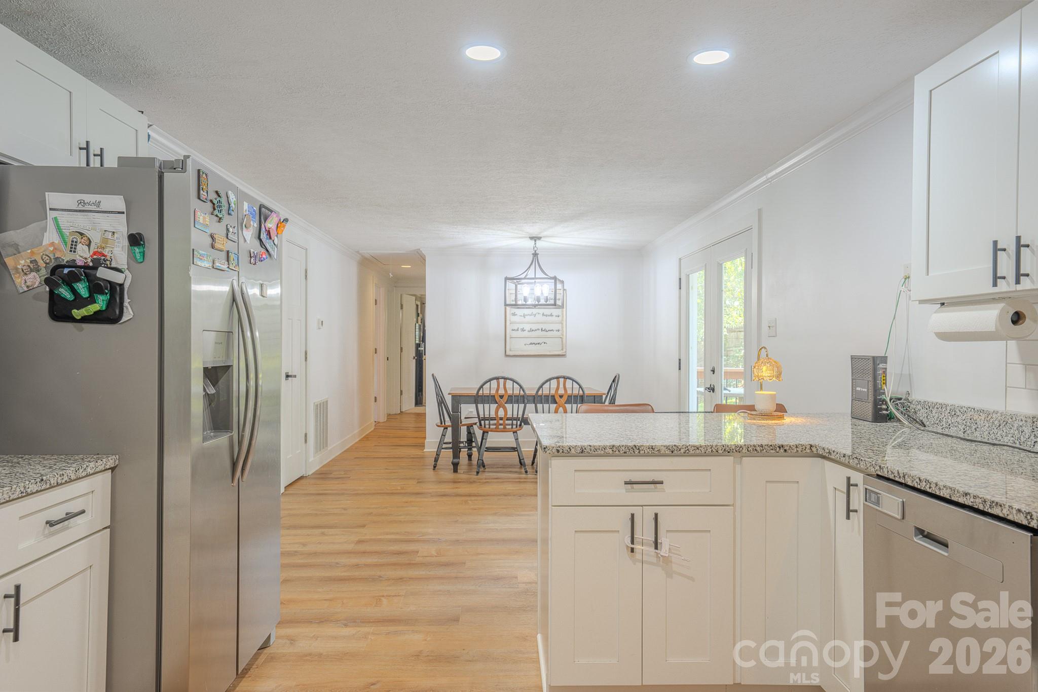38 Ferenvilla Drive — Hendersonville