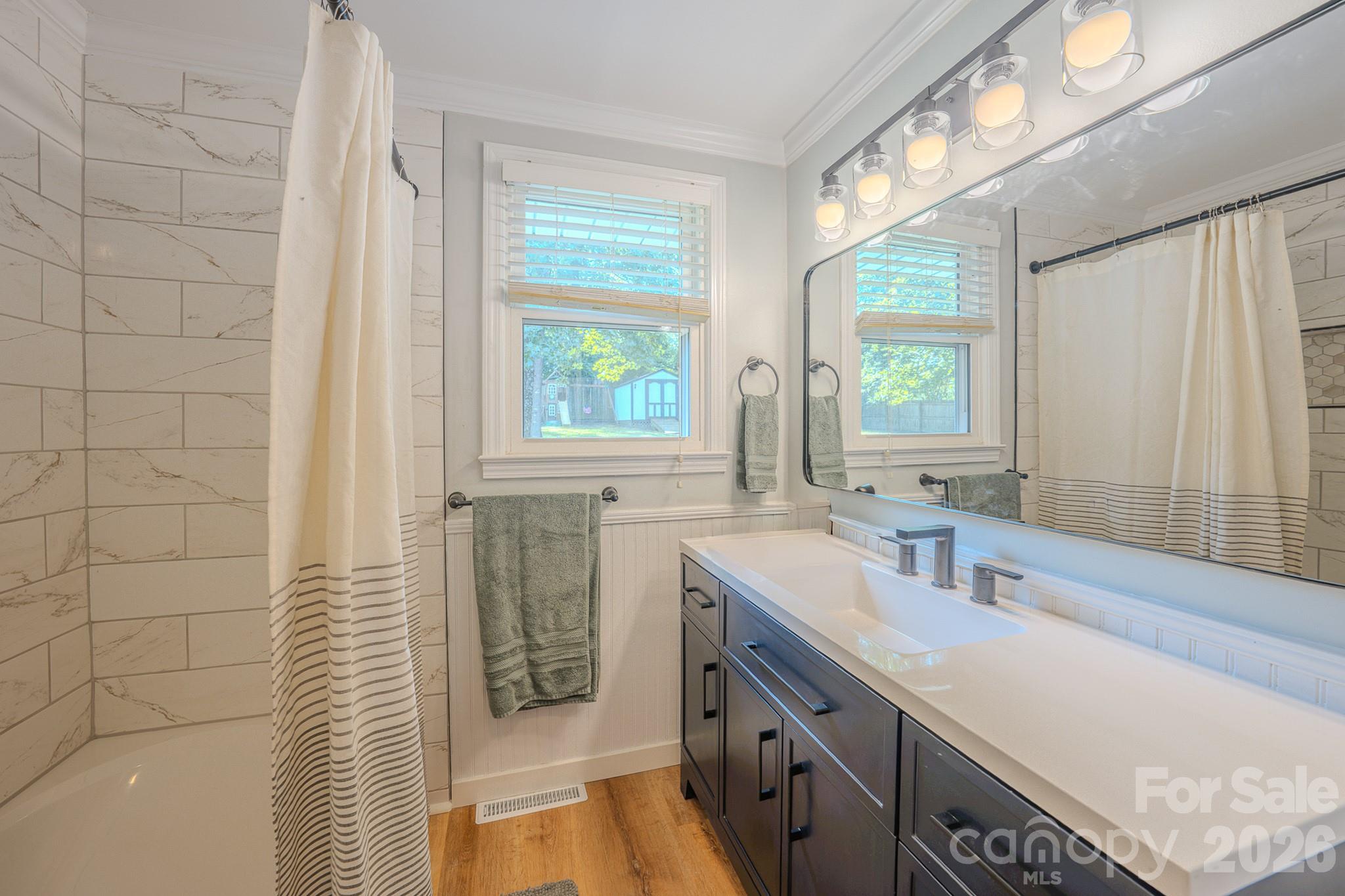 38 Ferenvilla Drive — Hendersonville