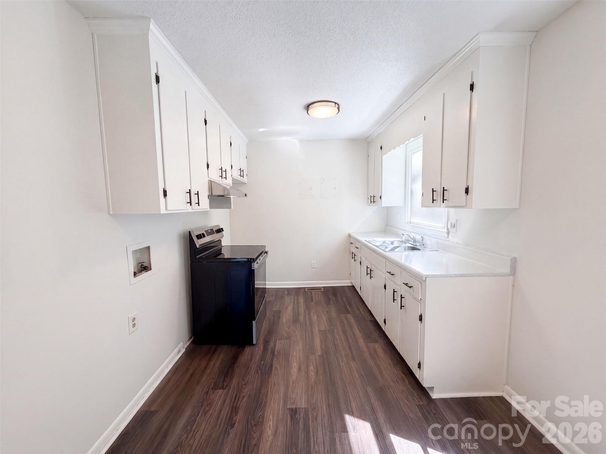 107 Autumn Place — York