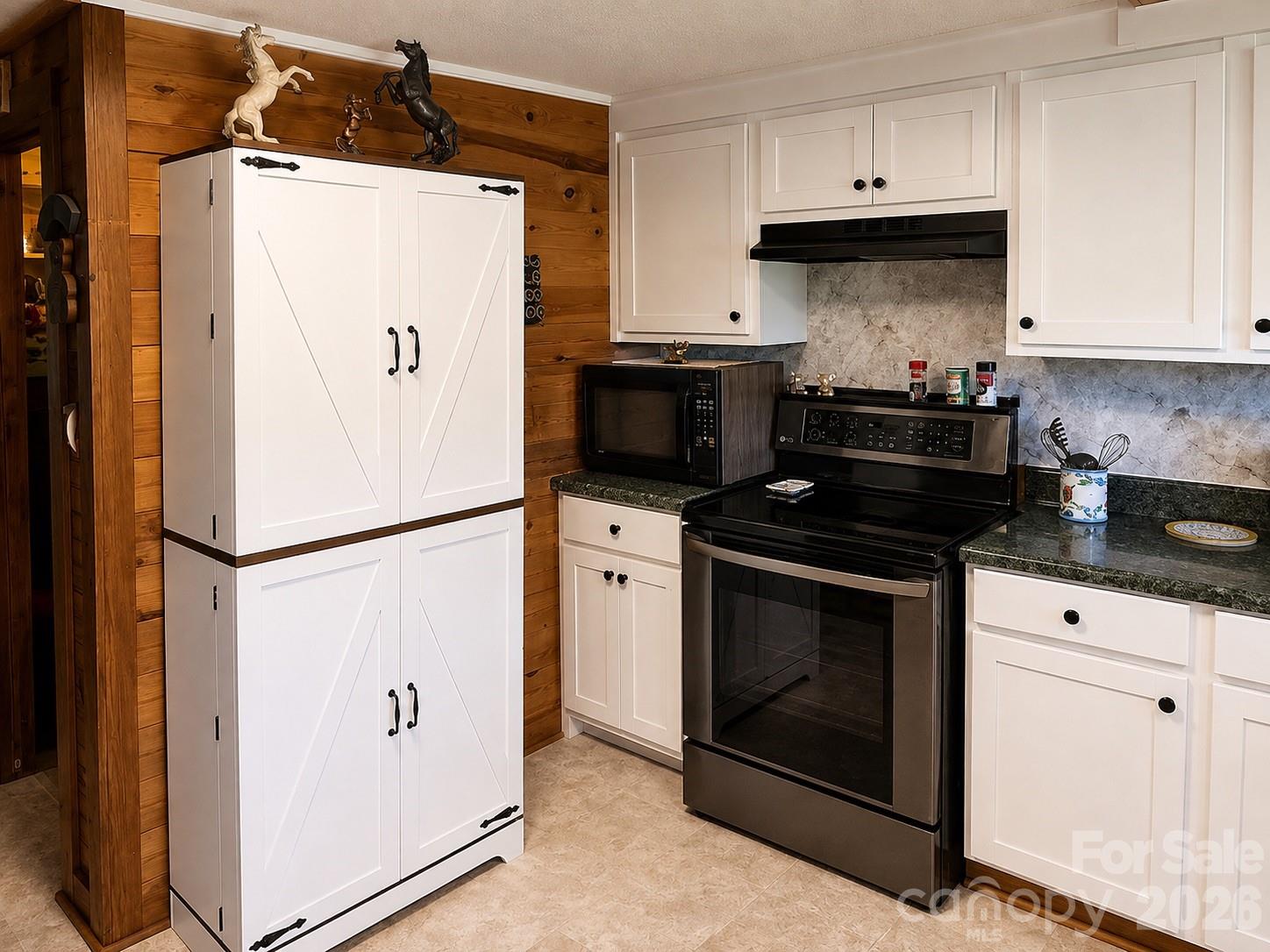 337 Liberty Grove Church Road — Taylorsville