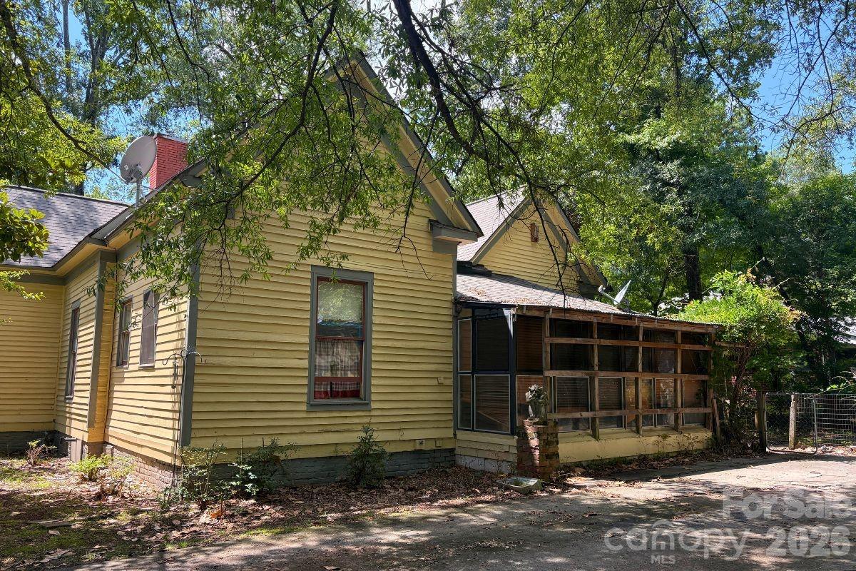 130 Culp Street — Mooresville