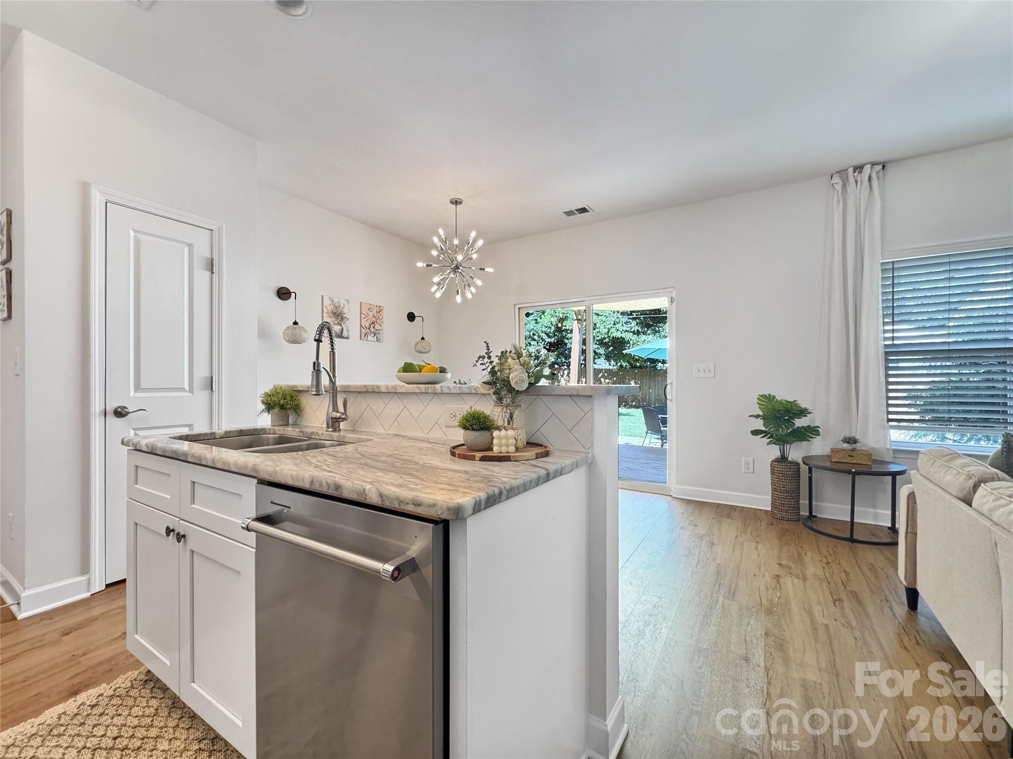 404 Skipwith Place — Charlotte