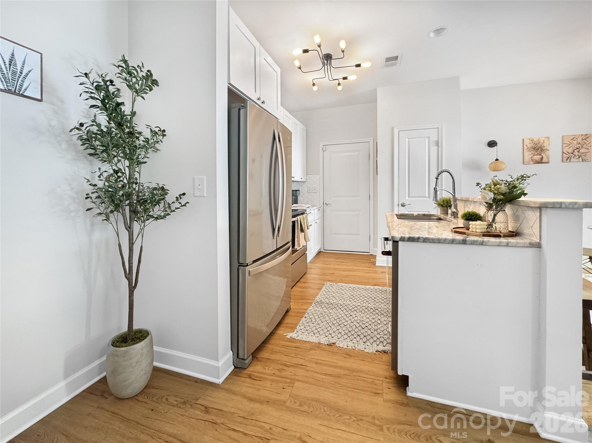404 Skipwith Place — Charlotte