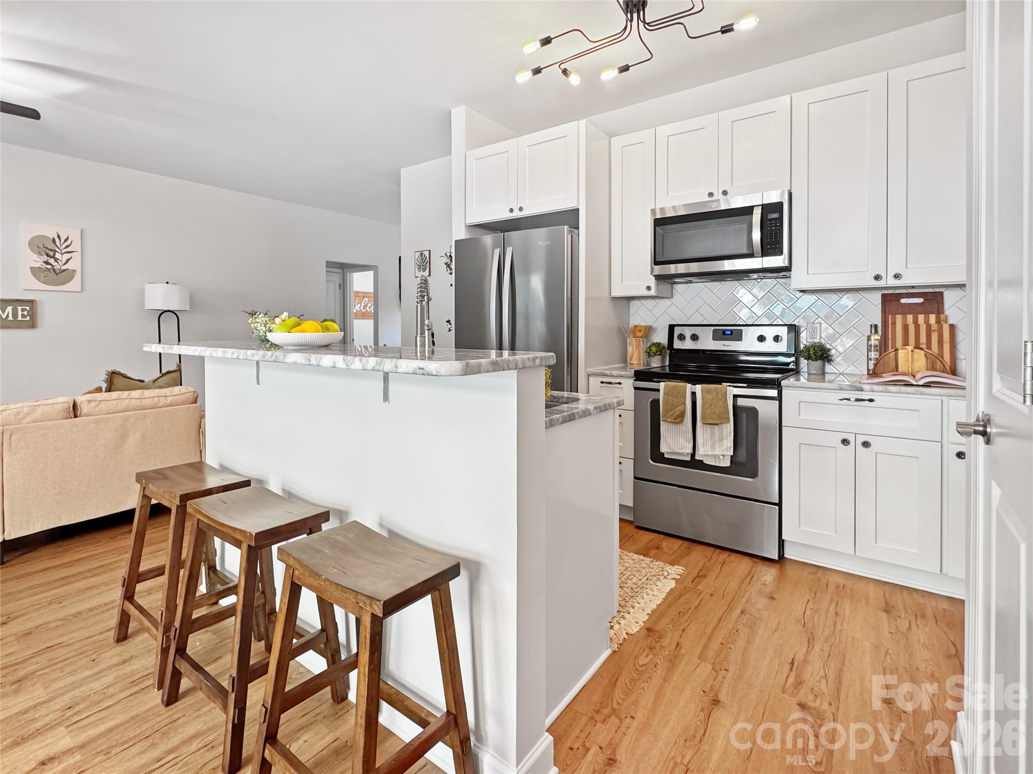 404 Skipwith Place — Charlotte