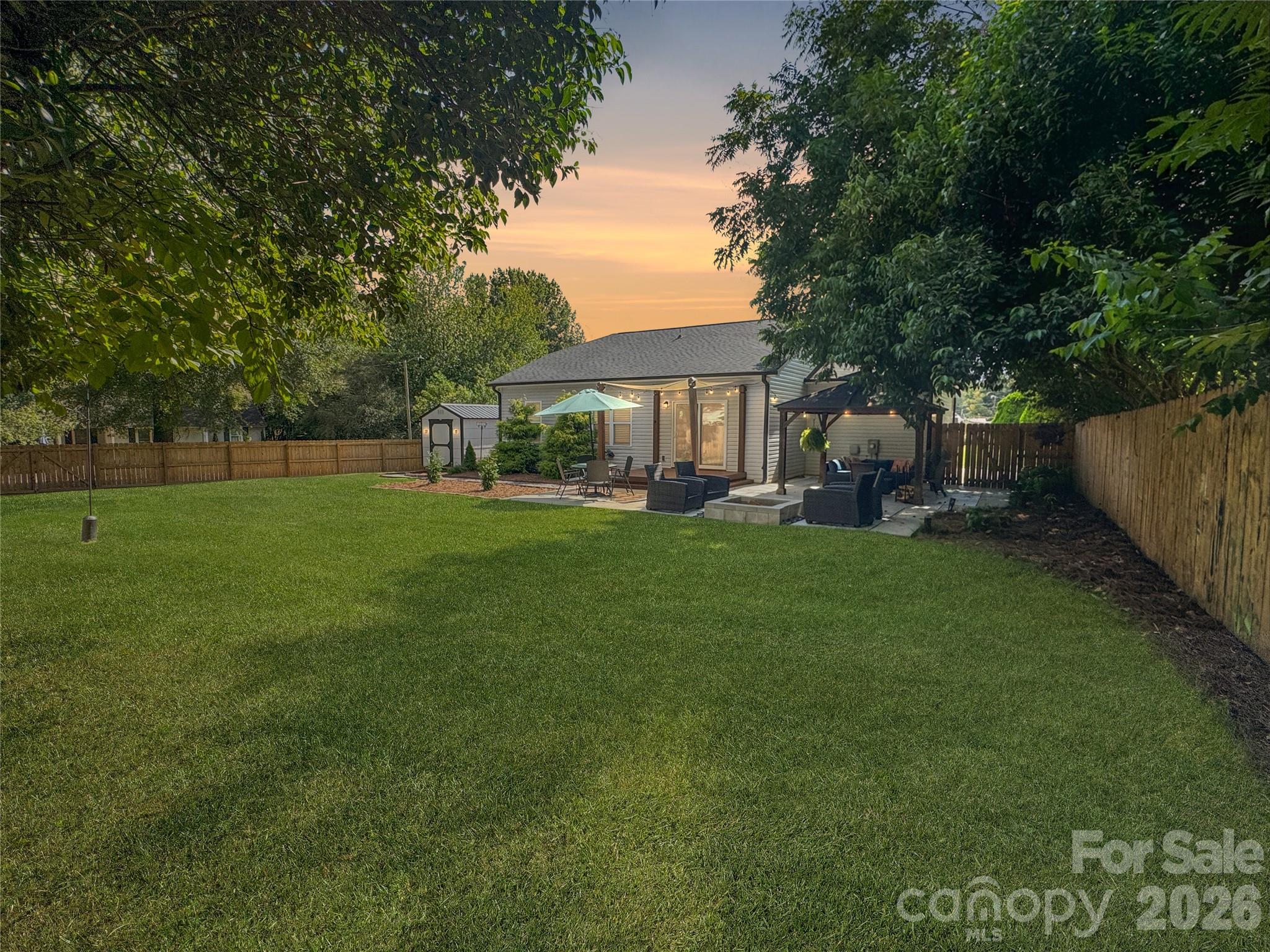 404 Skipwith Place — Charlotte