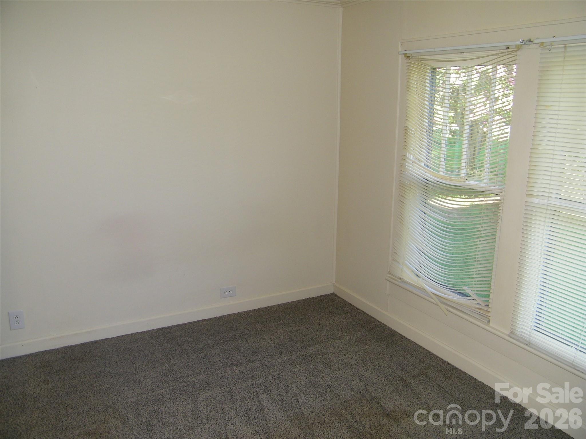104 Anthony Road — Rockwell