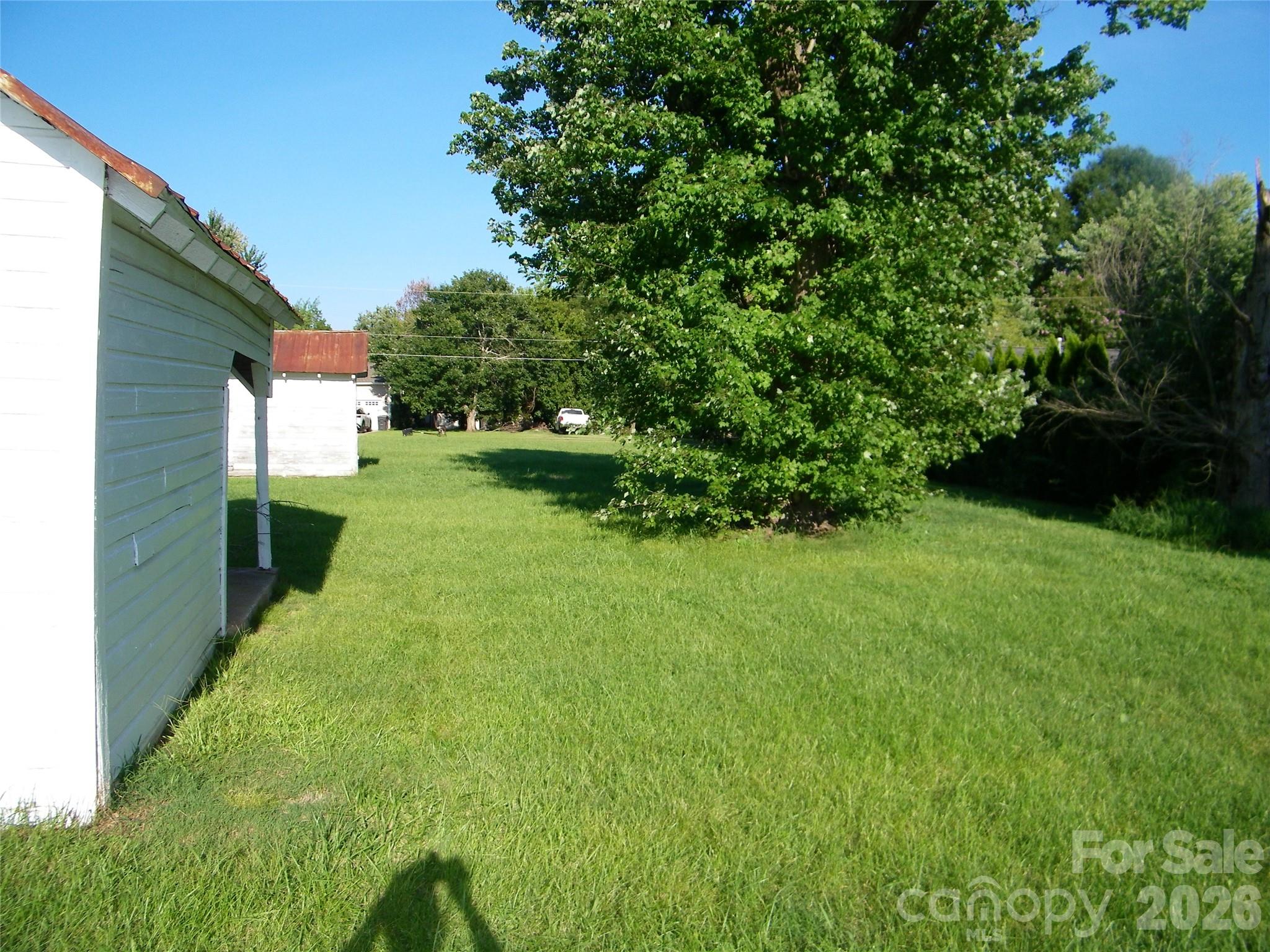 104 Anthony Road — Rockwell
