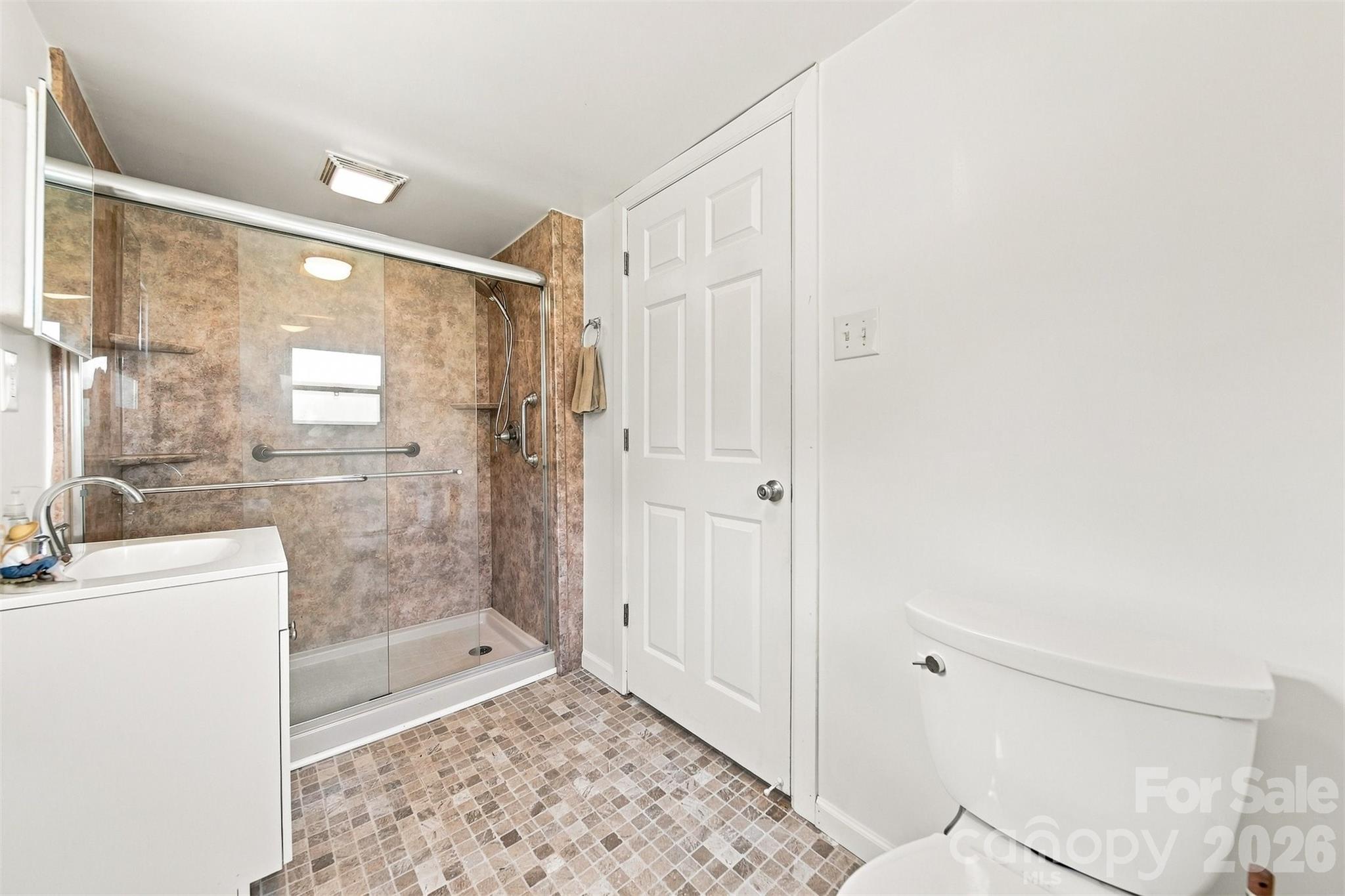 1115 Lenoir Avenue SW — Lenoir