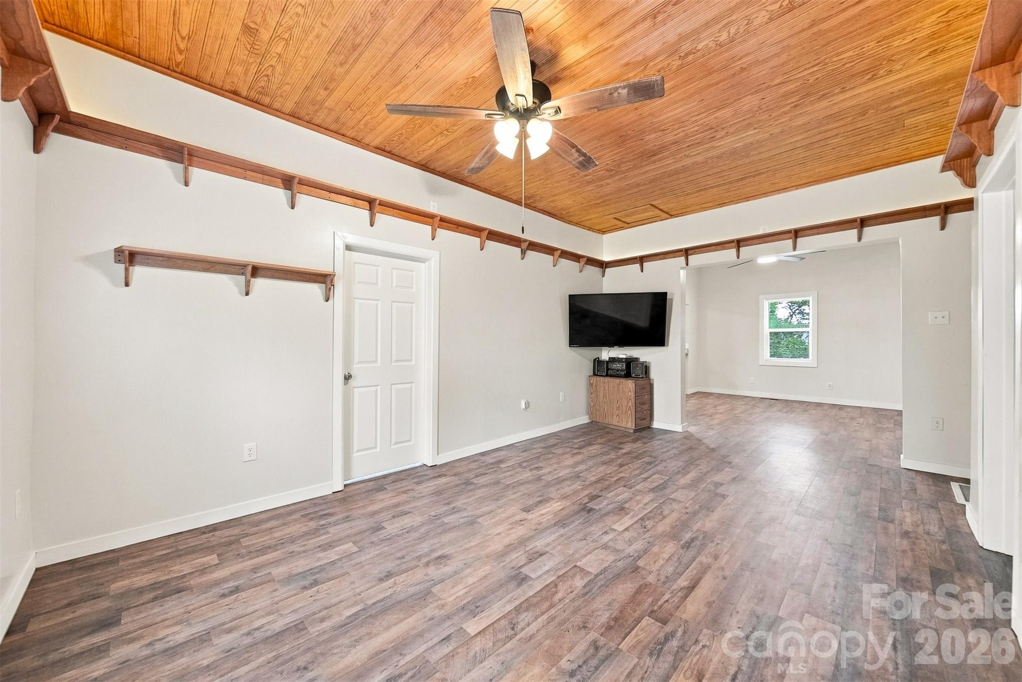 1115 Lenoir Avenue SW — Lenoir