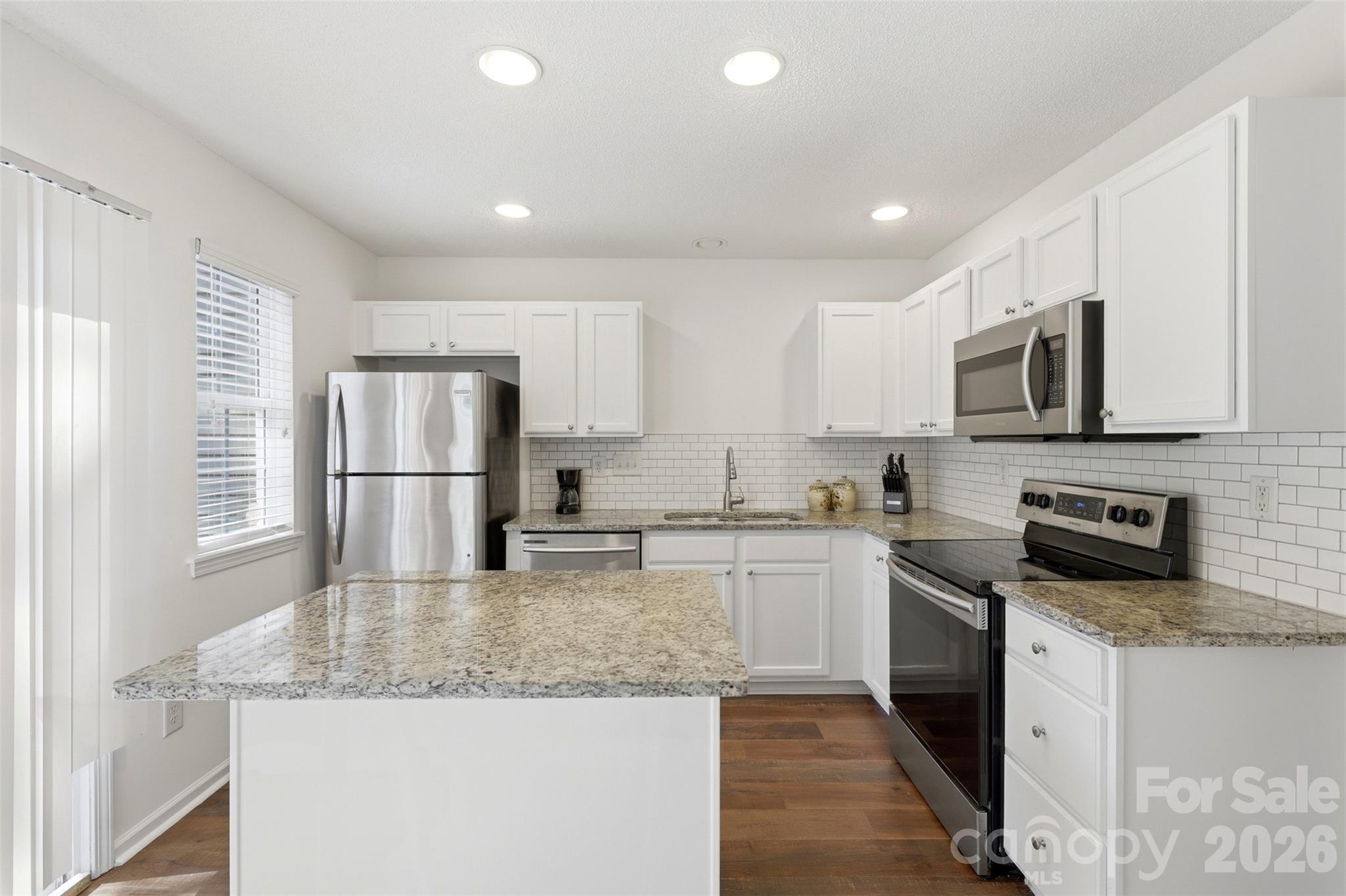 6720 Cypress Tree Lane — Charlotte