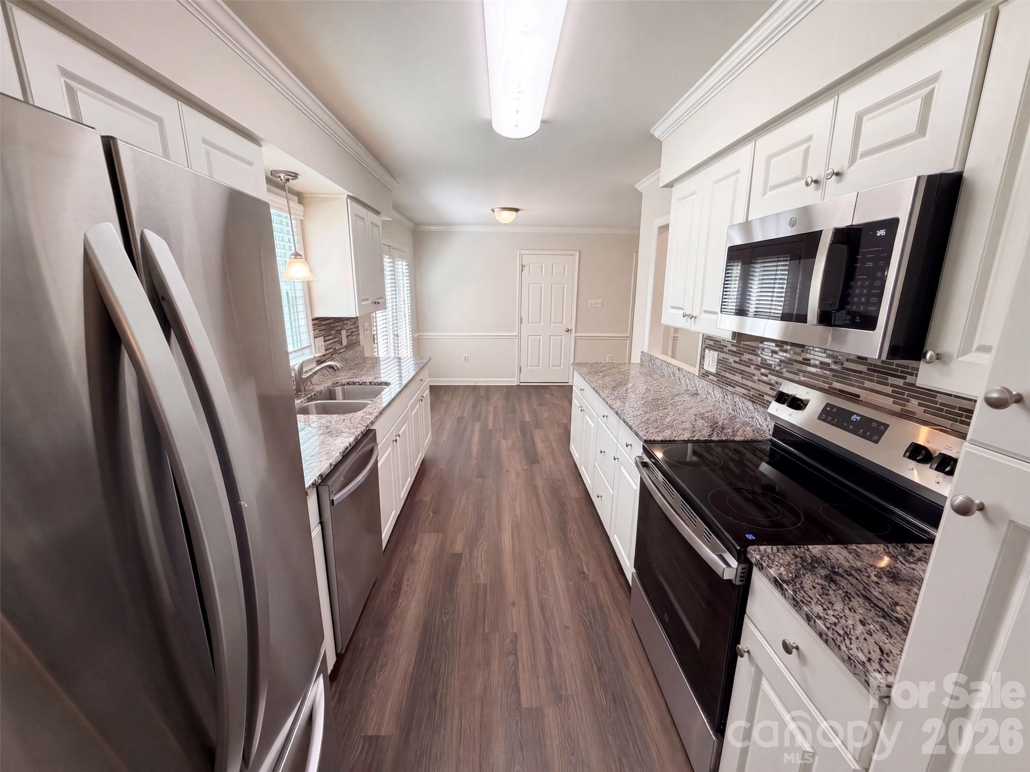 6735 Carmel Hills Drive — Charlotte