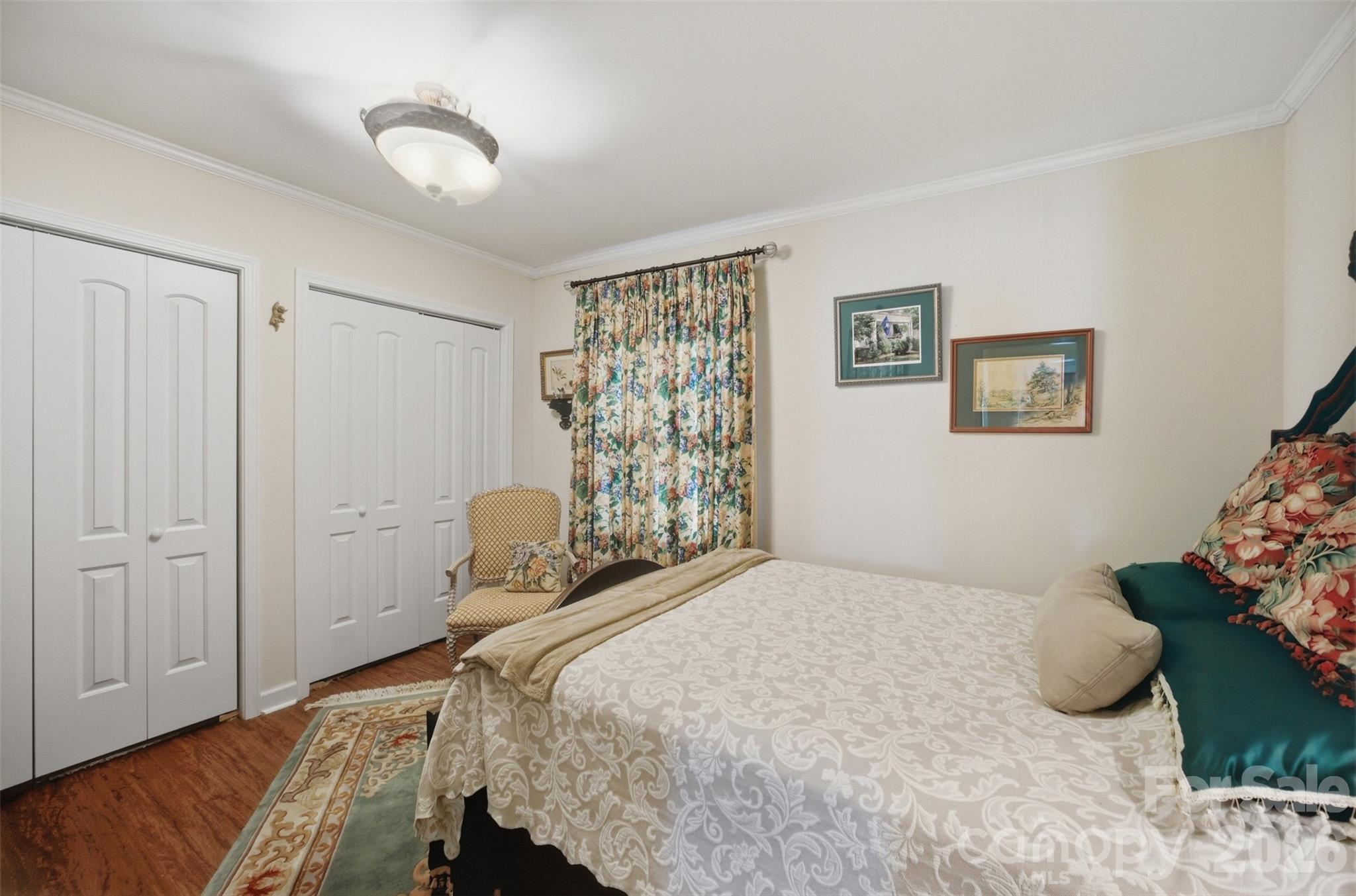 204 Memorial Drive — Clover