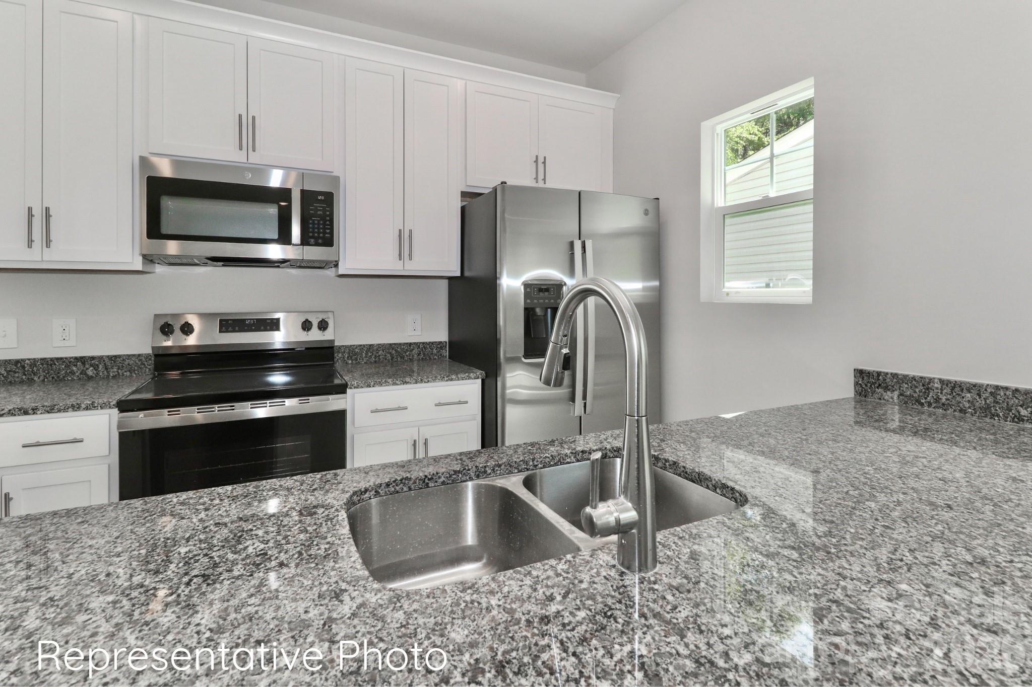 796 Hillard Street — Statesville