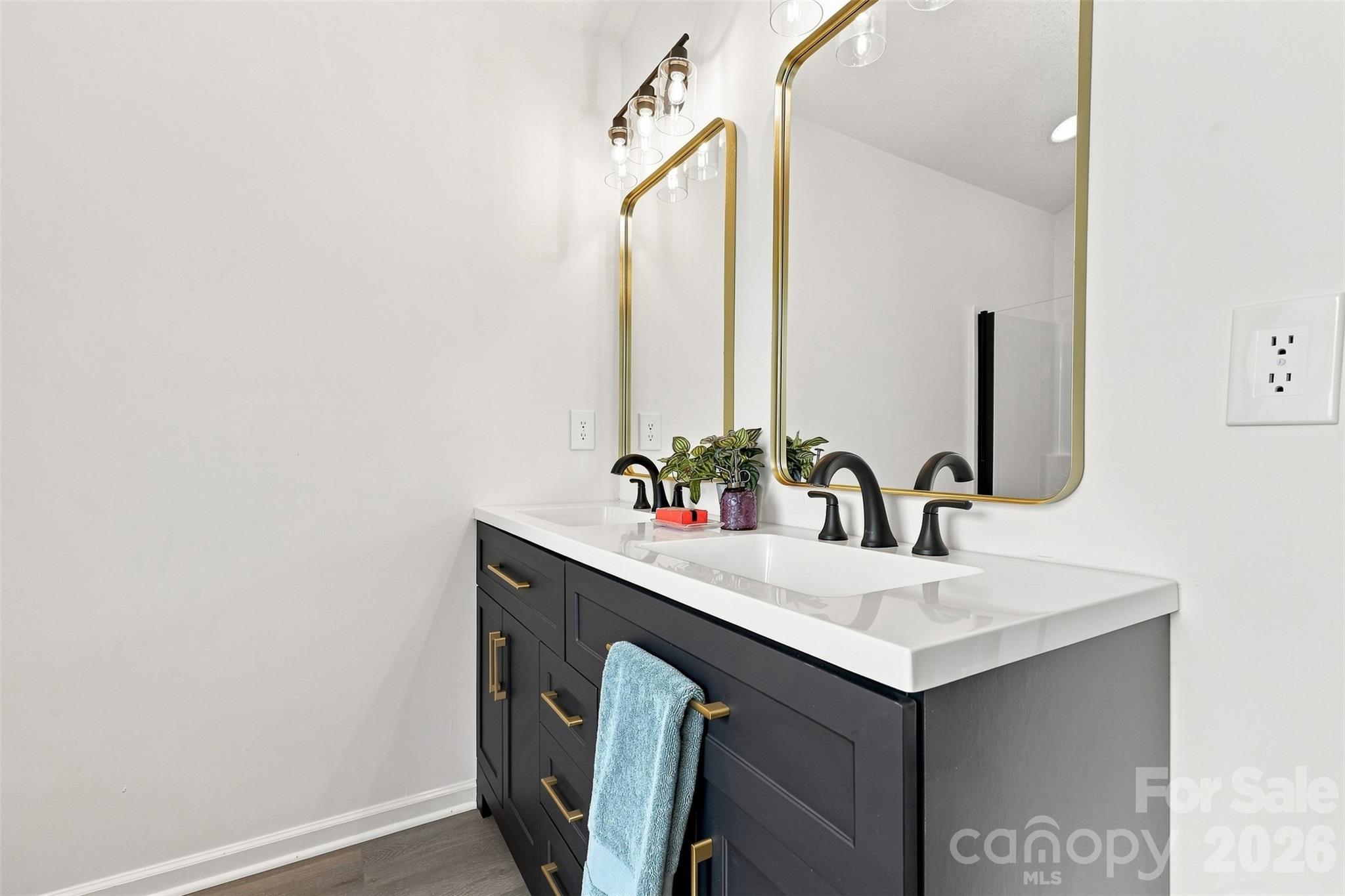 232 Wrayhill Drive — Charlotte