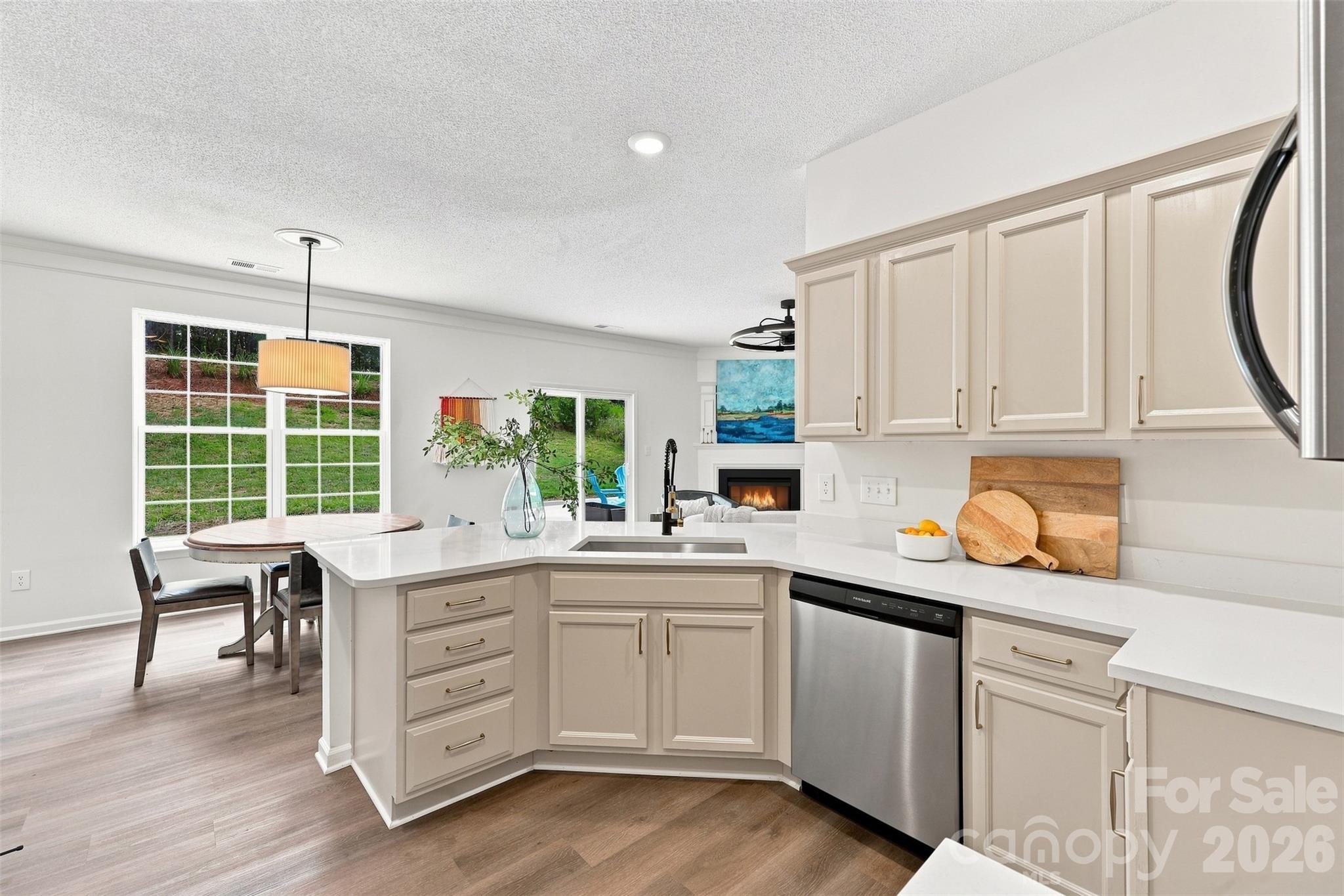 232 Wrayhill Drive — Charlotte
