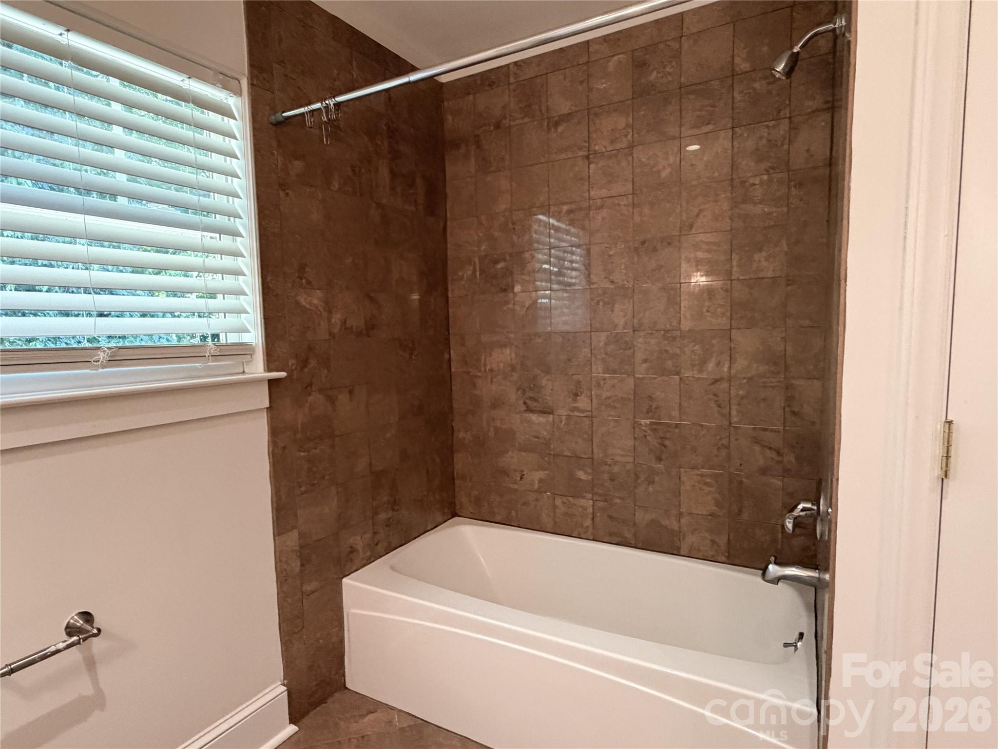 7109 Ramsgate Road — Charlotte