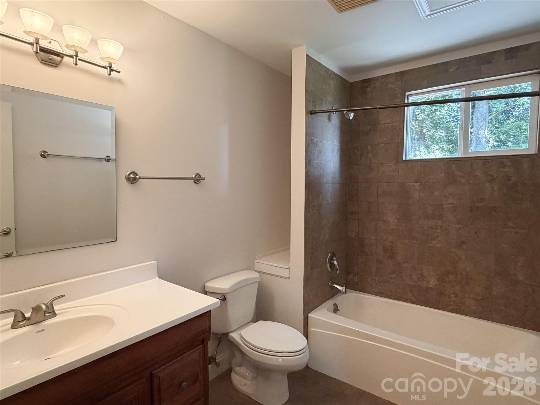 7109 Ramsgate Road — Charlotte
