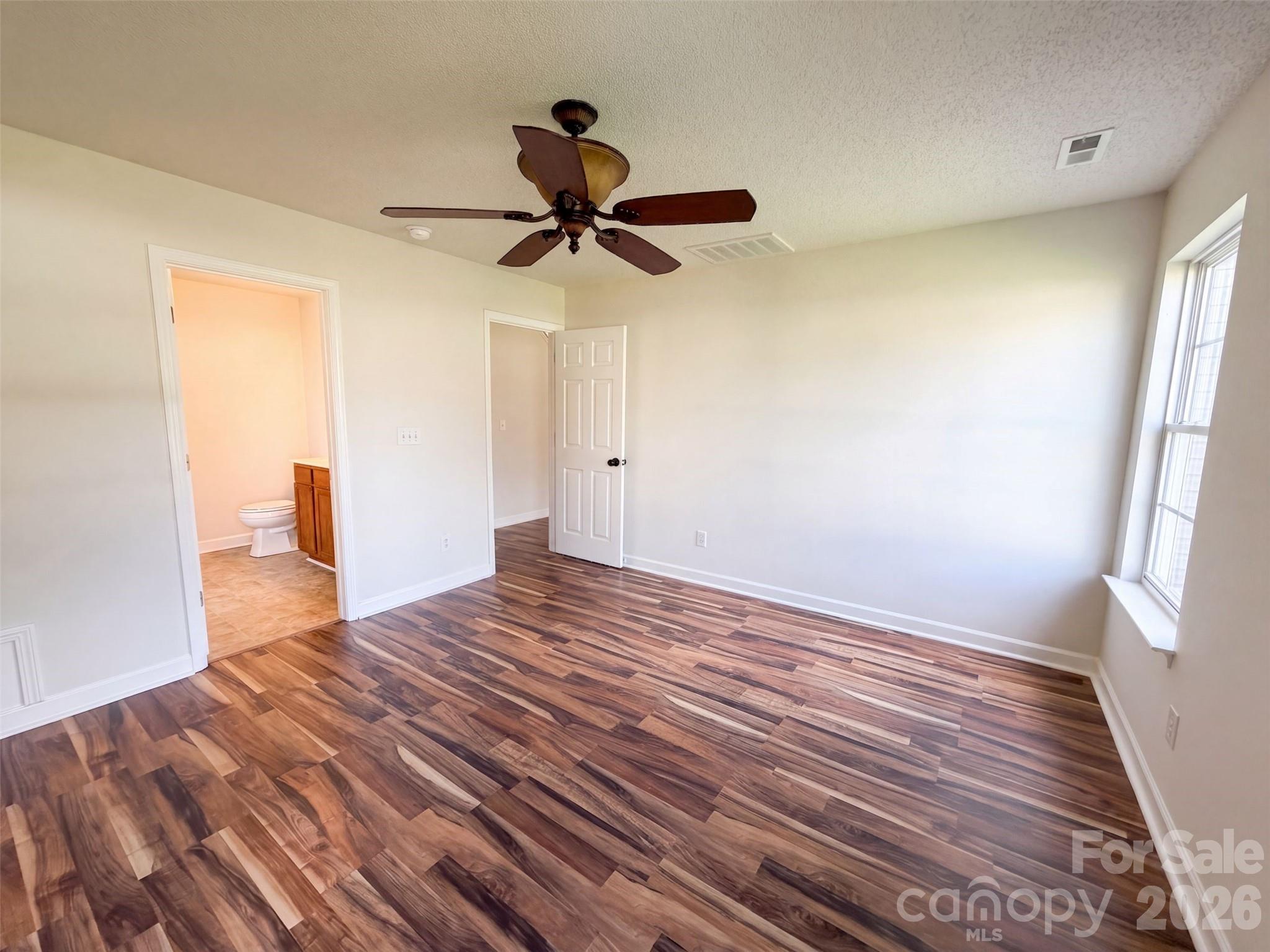 9244 Simonton Drive — Charlotte