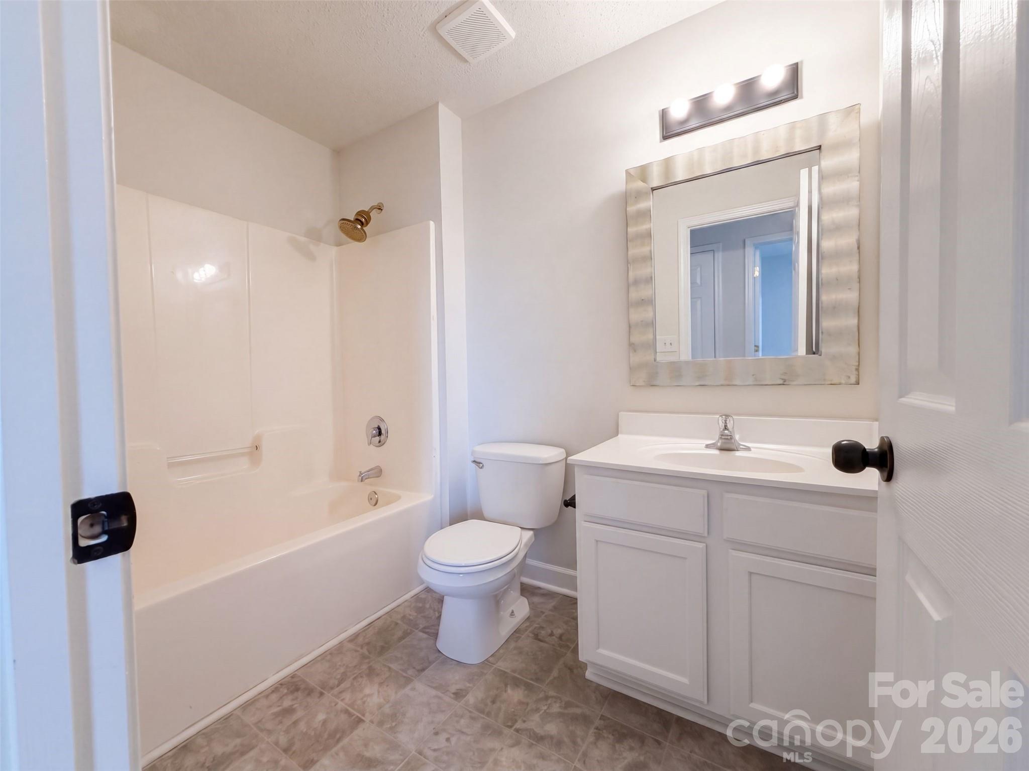 9244 Simonton Drive — Charlotte