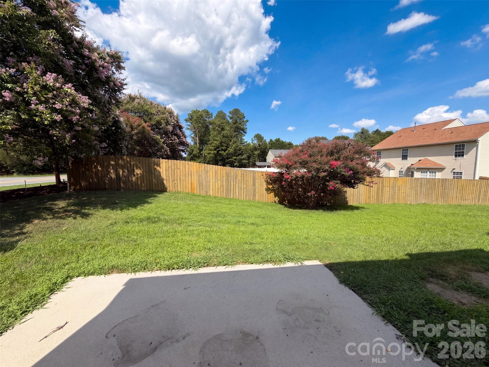 9244 Simonton Drive — Charlotte