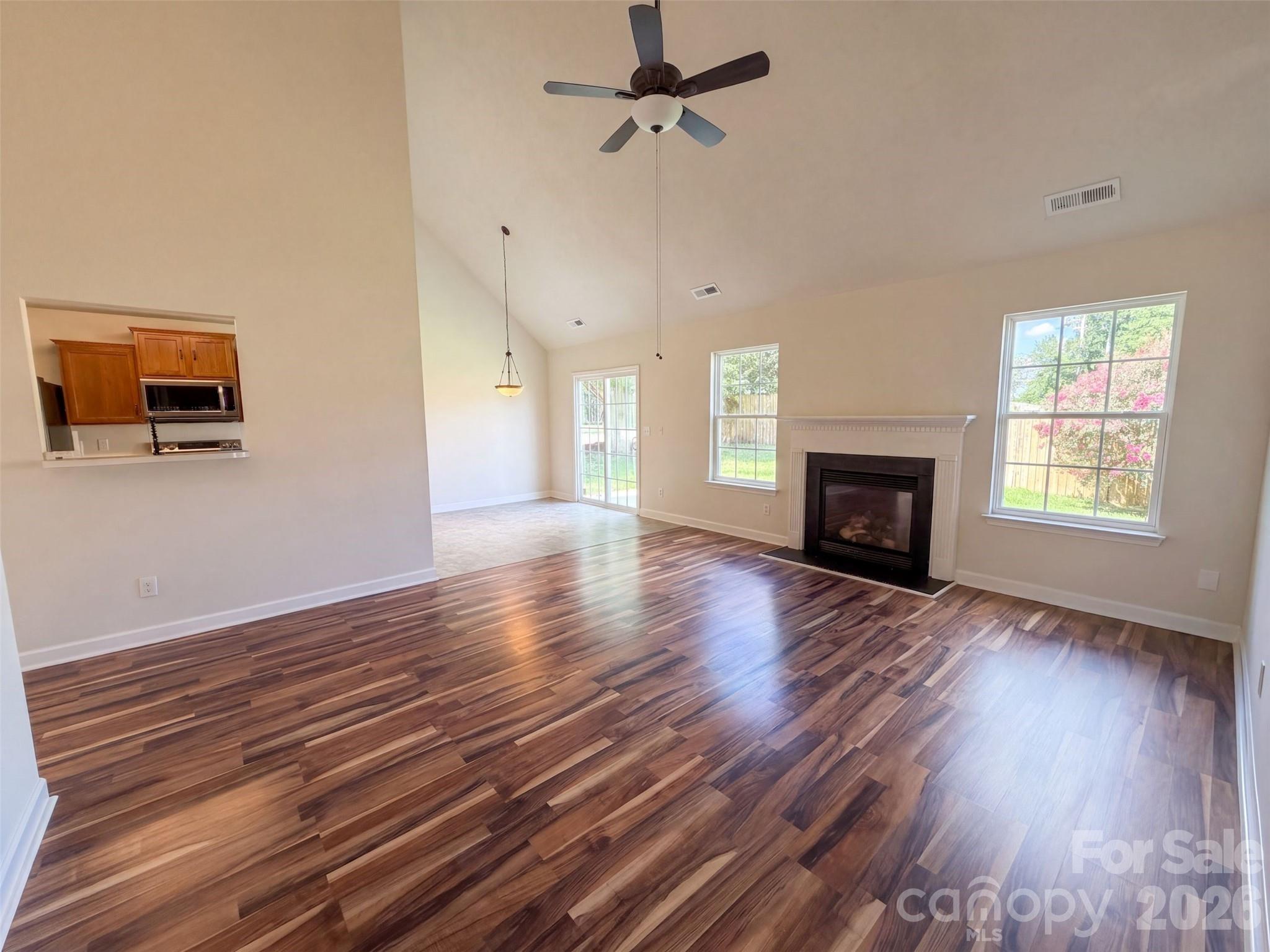9244 Simonton Drive — Charlotte