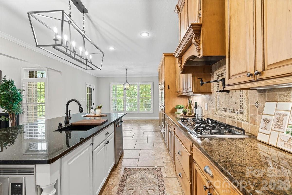 7832 Chapel Creek Drive — Denver