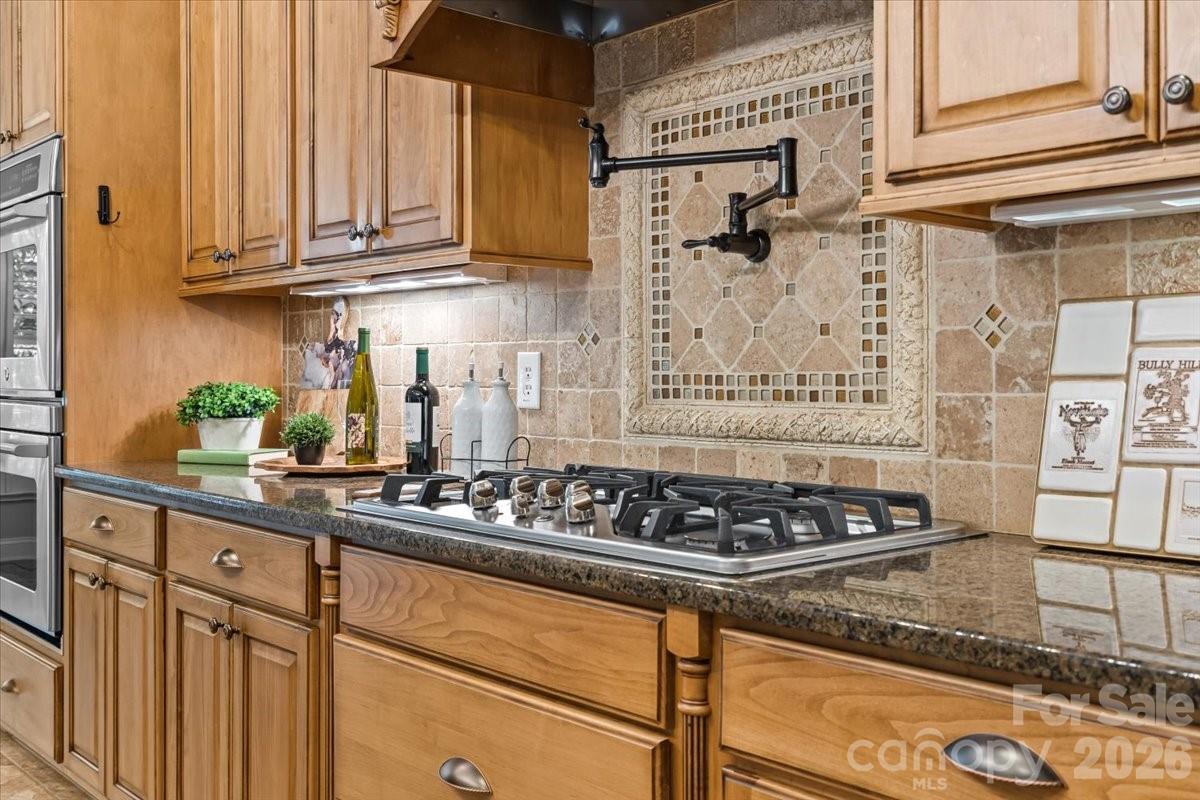 7832 Chapel Creek Drive — Denver