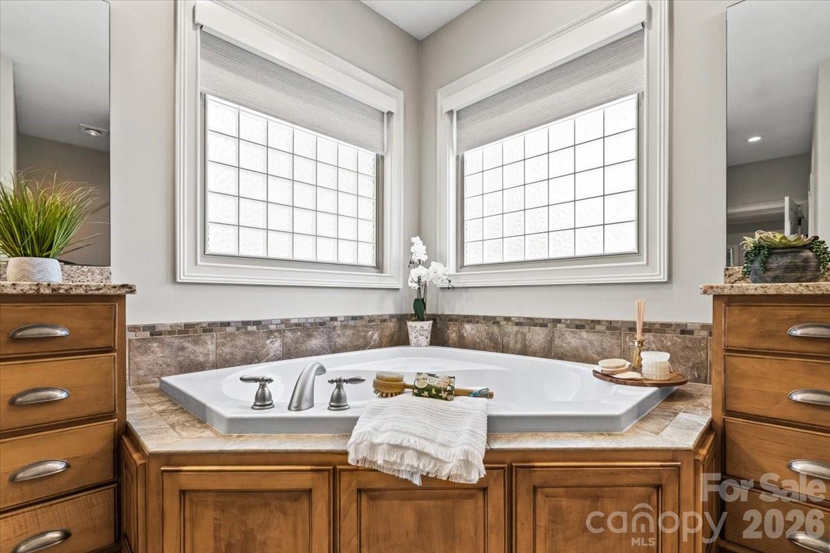 7832 Chapel Creek Drive — Denver