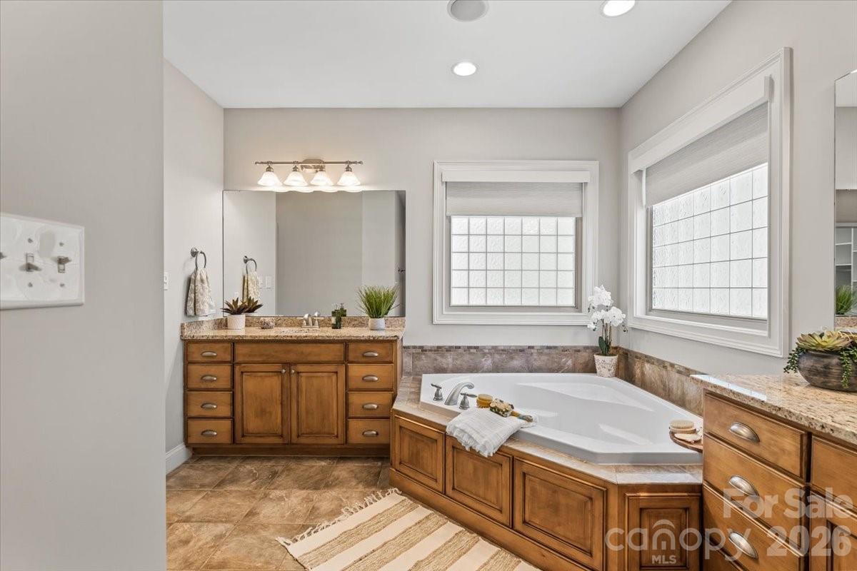 7832 Chapel Creek Drive — Denver