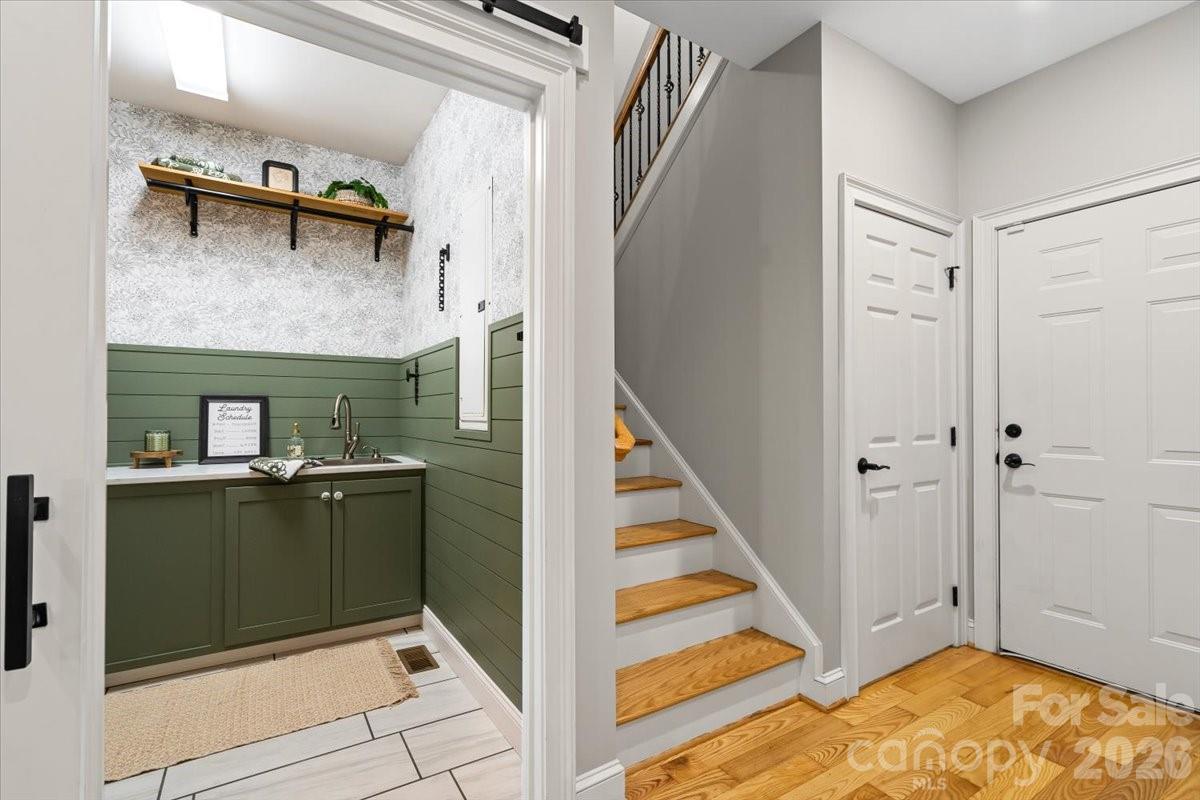 7832 Chapel Creek Drive — Denver