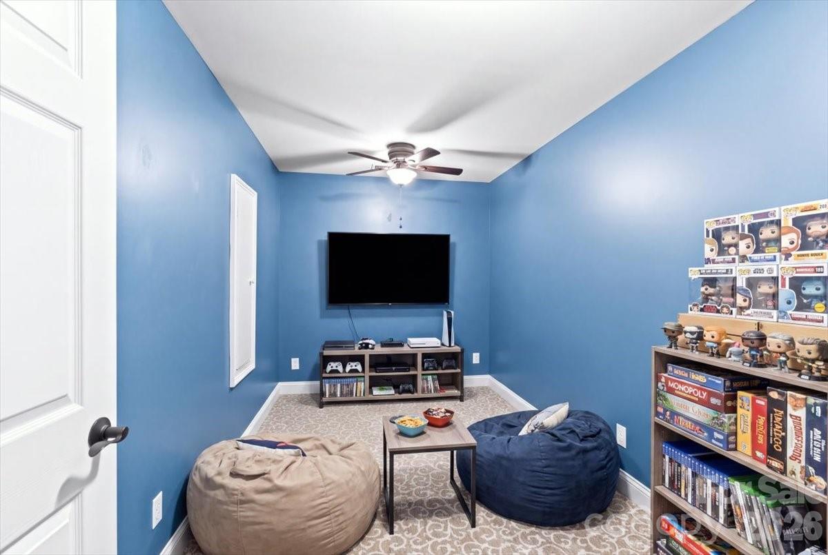 7832 Chapel Creek Drive — Denver