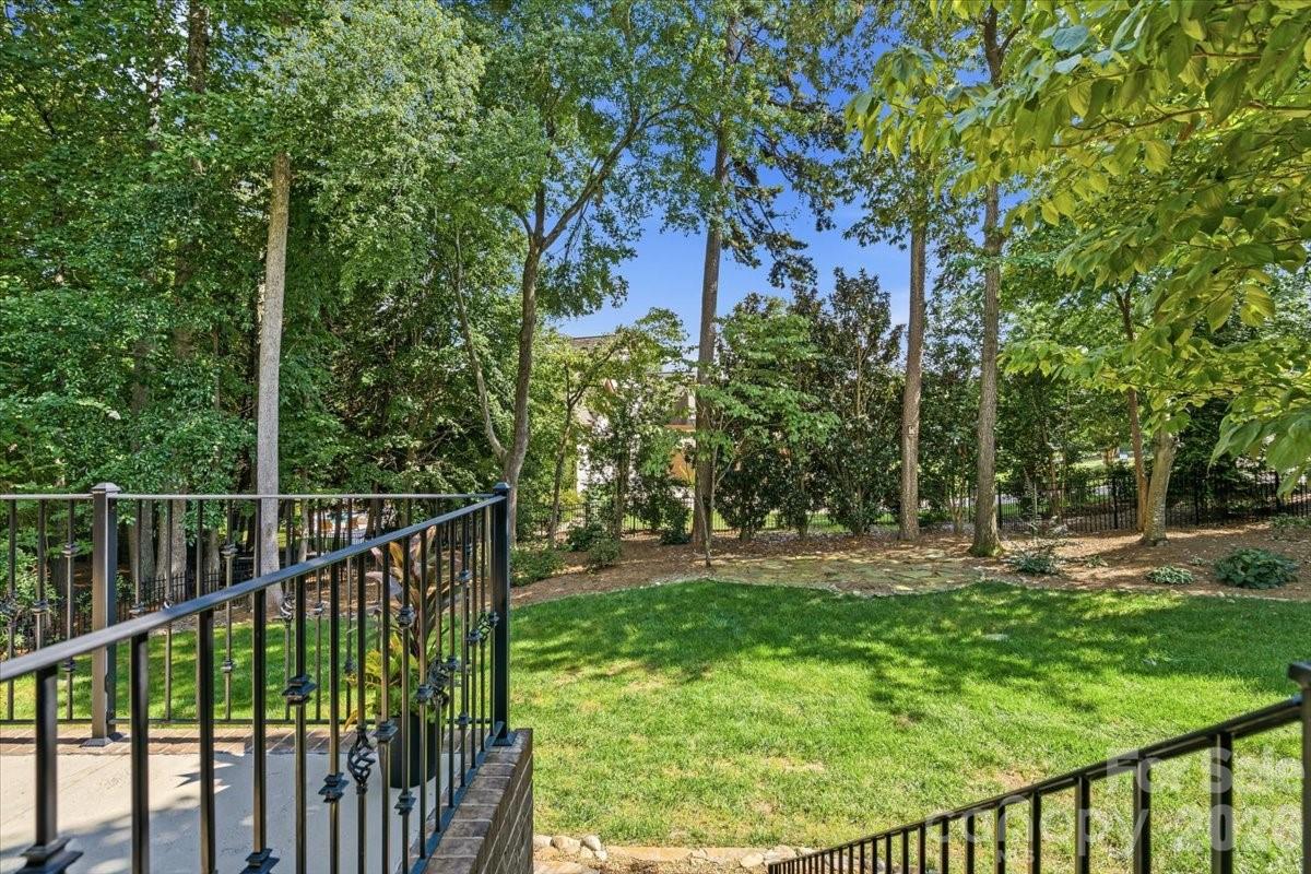 7832 Chapel Creek Drive — Denver