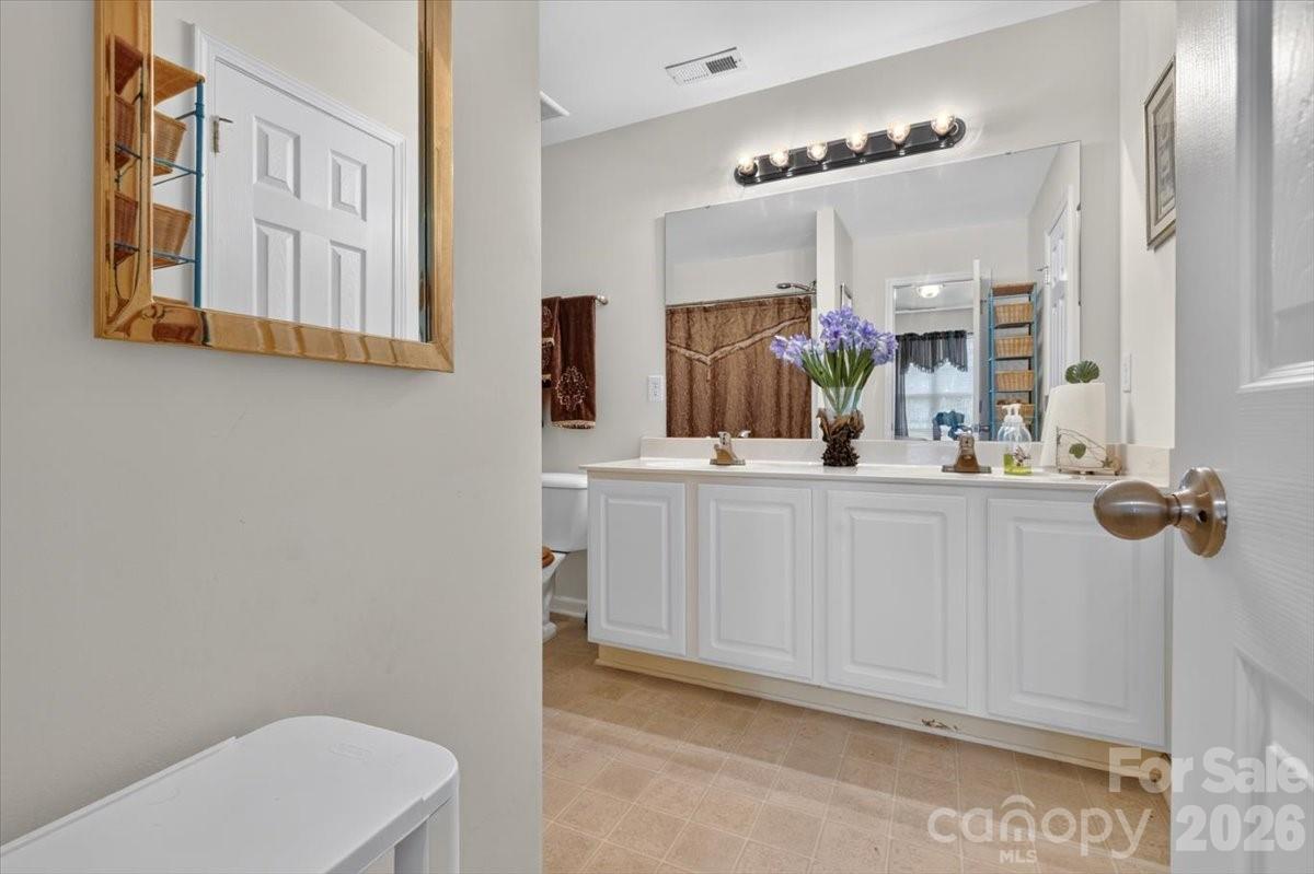 4403 Trillium Fields Drive #41 — Charlotte